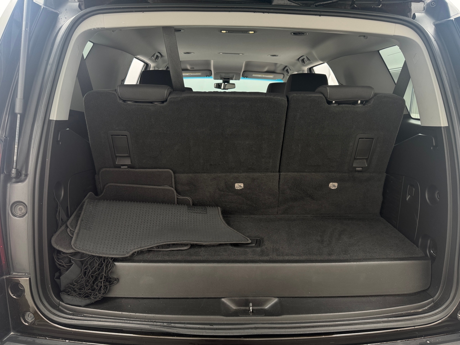 Thumbnail: 2018 Chevrolet Tahoe - 7