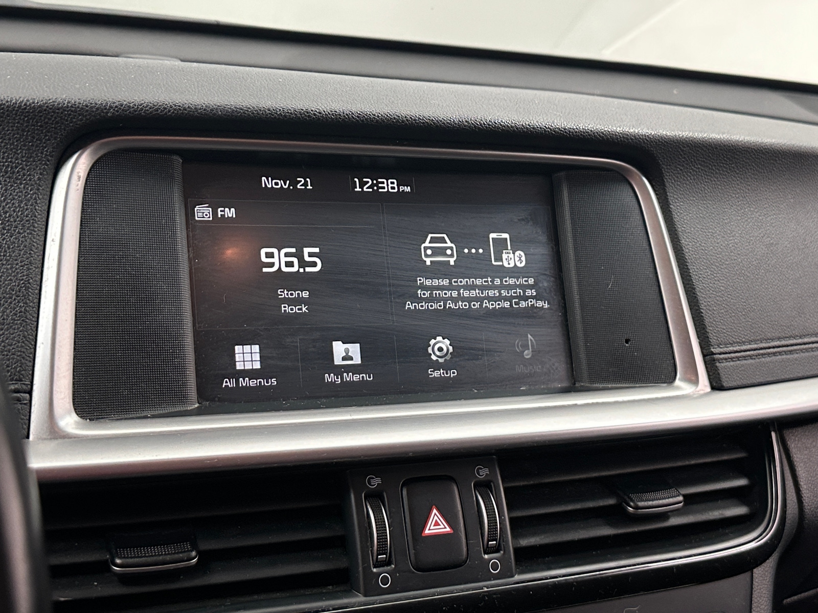 Thumbnail: 2020 Kia Optima - 4