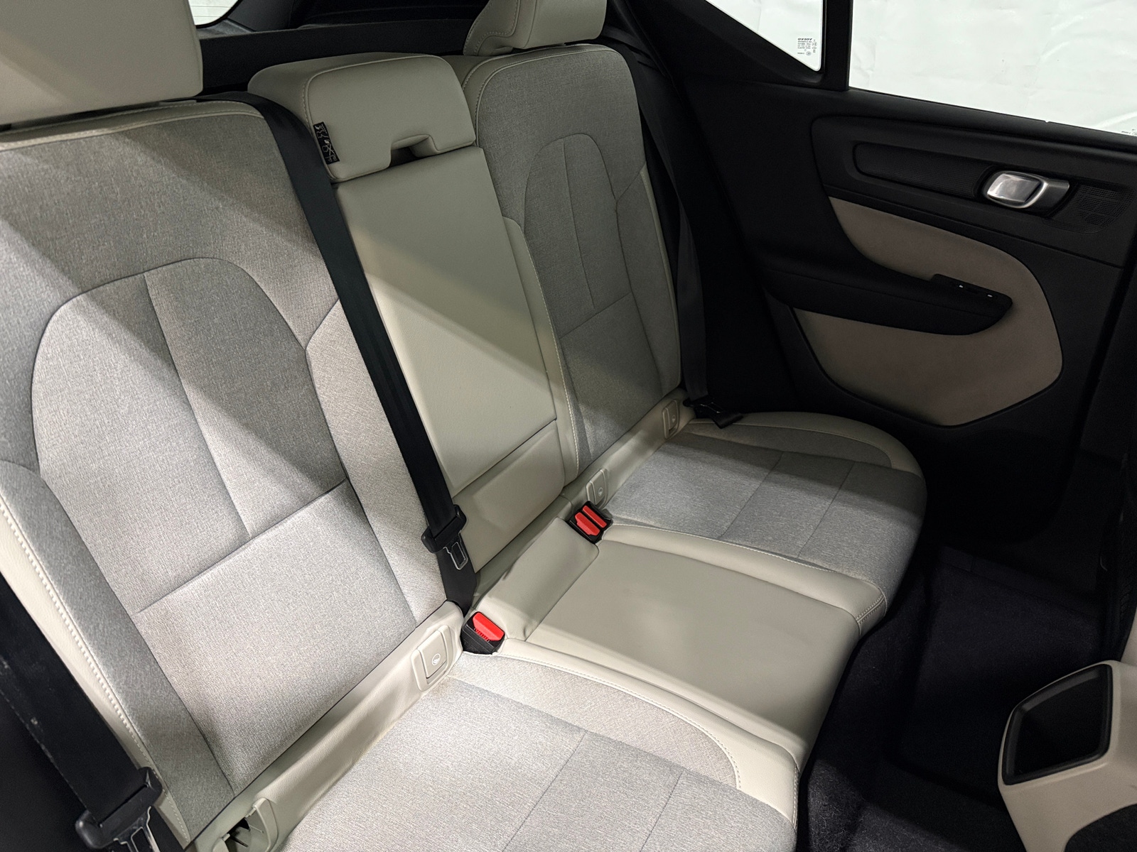 Thumbnail: 2020 Volvo XC40 - 6