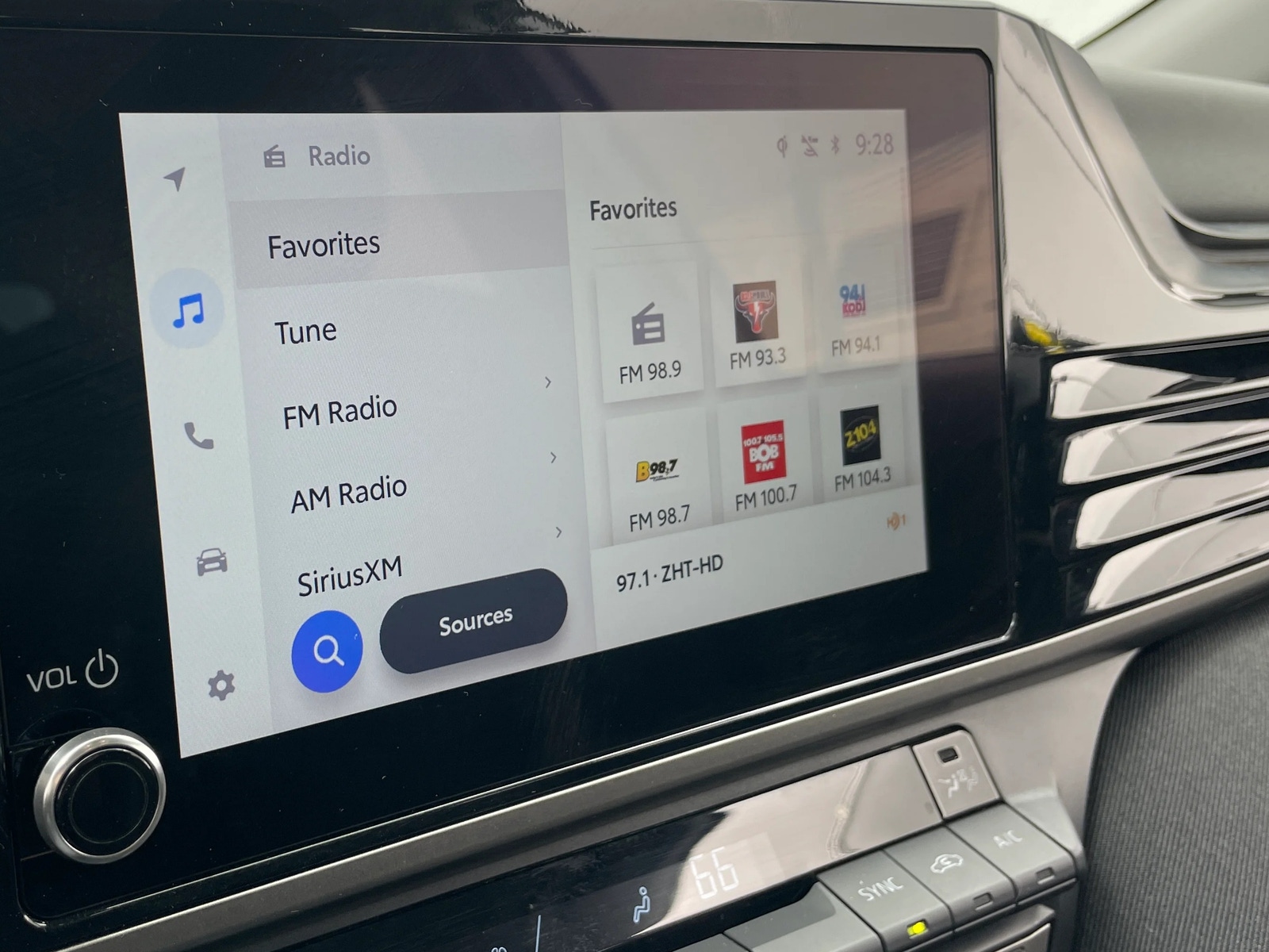 Thumbnail: 2025 Toyota Camry - 4