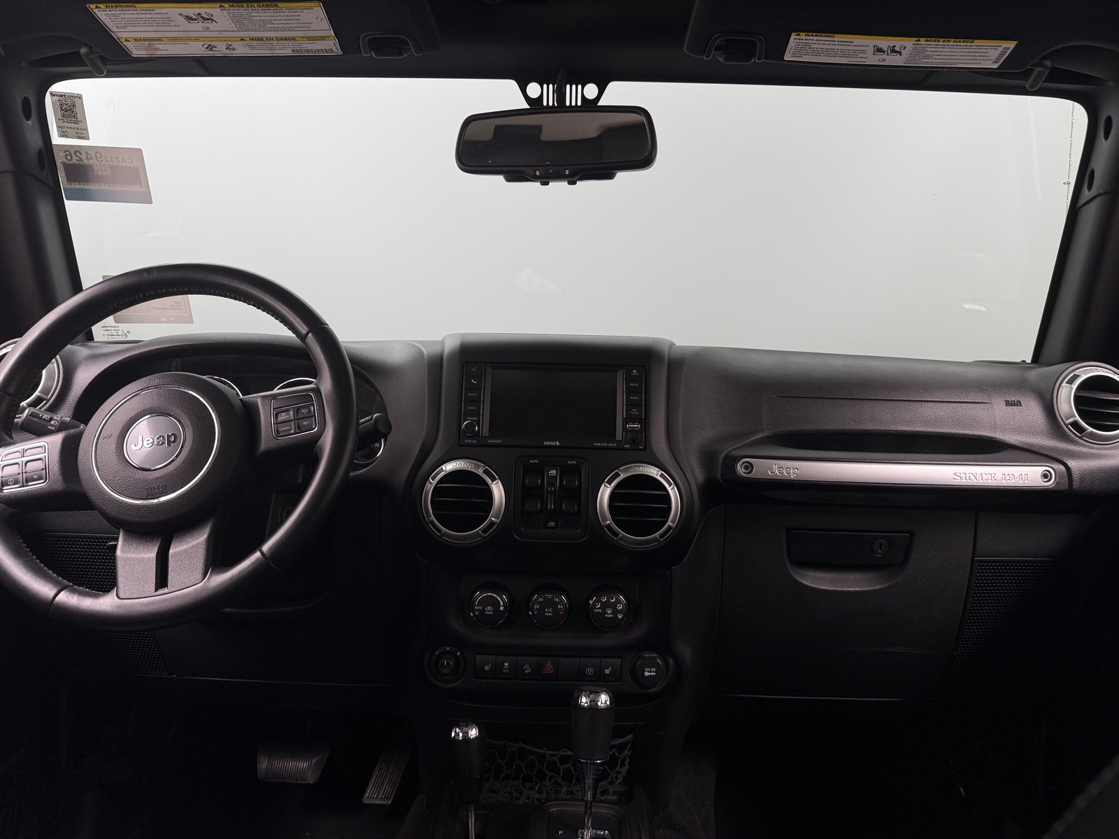 Thumbnail: 2015 Jeep Wrangler - 3