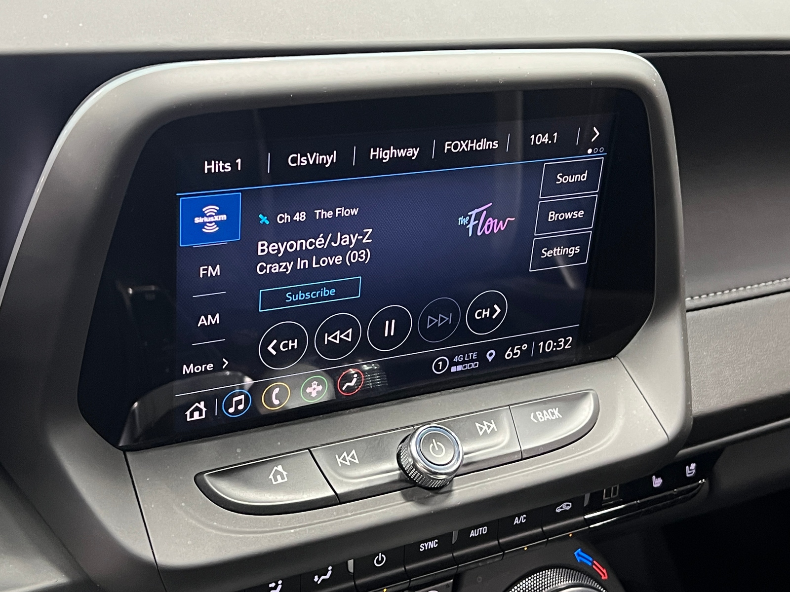 Thumbnail: 2022 Chevrolet Camaro - 2