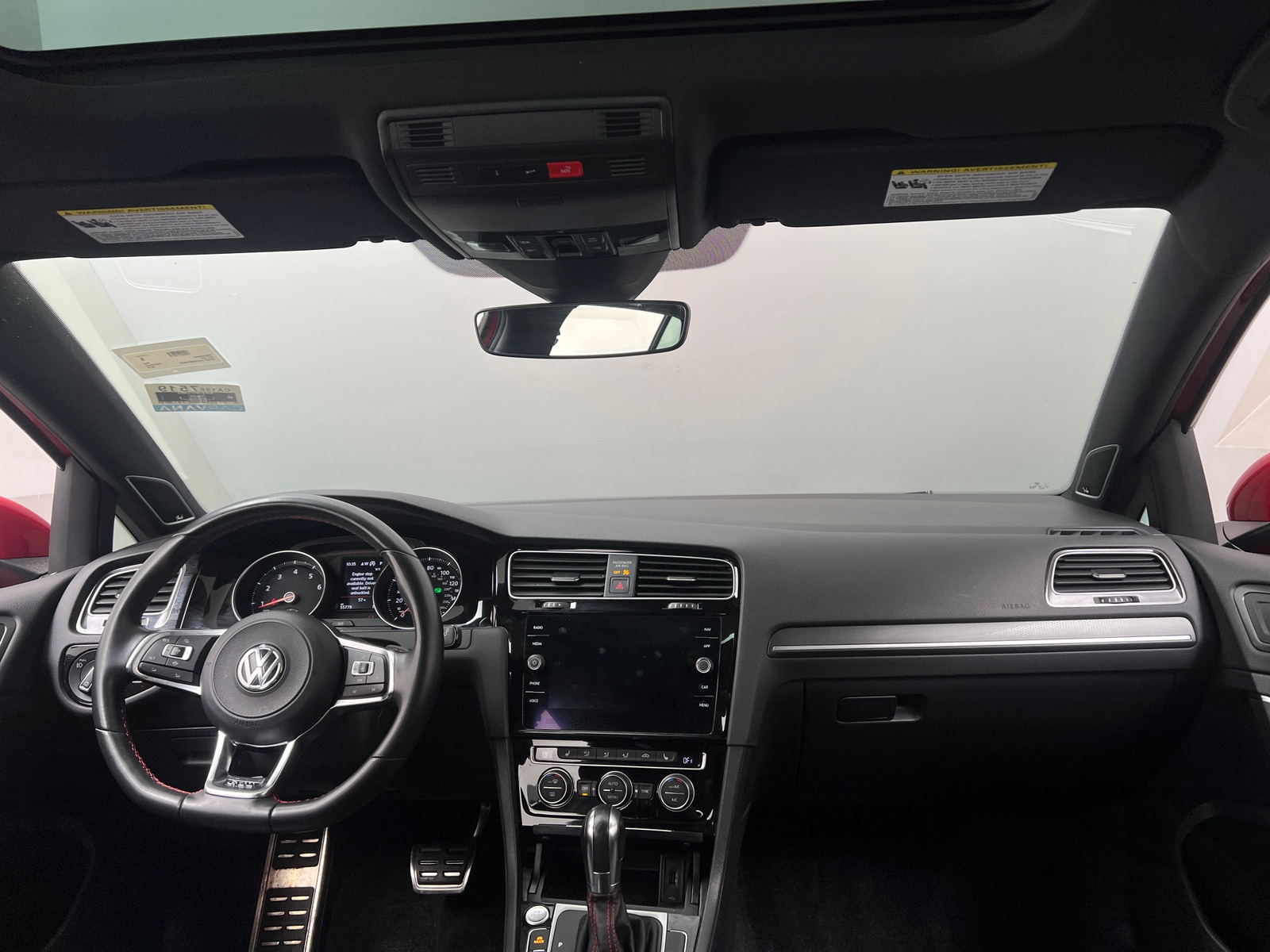 Thumbnail: 2019 Volkswagen Golf - 2