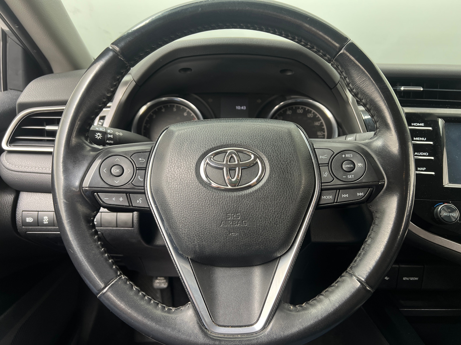 Thumbnail: 2020 Toyota Camry - 5