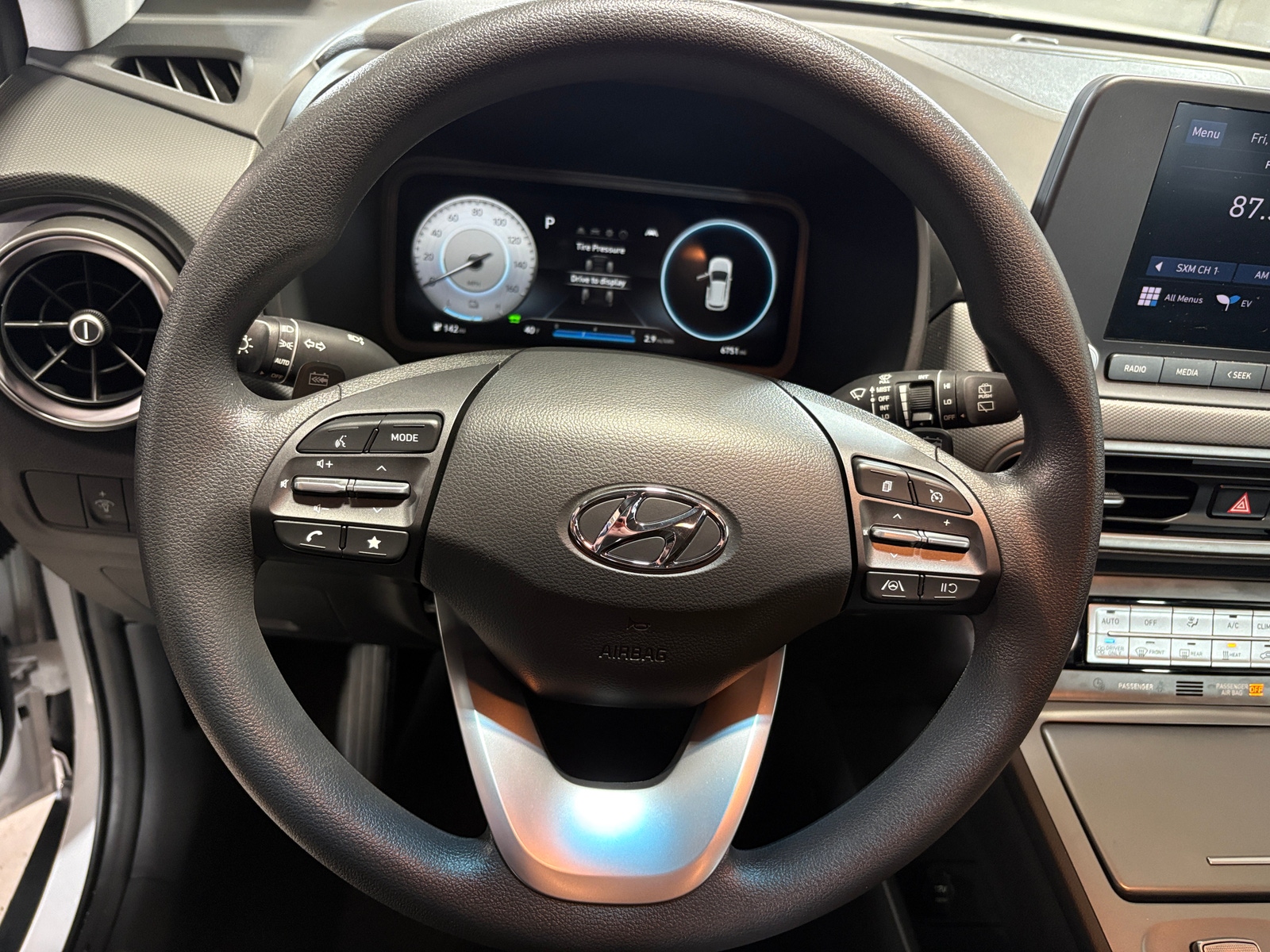 Thumbnail: 2023 Hyundai Kona - 5