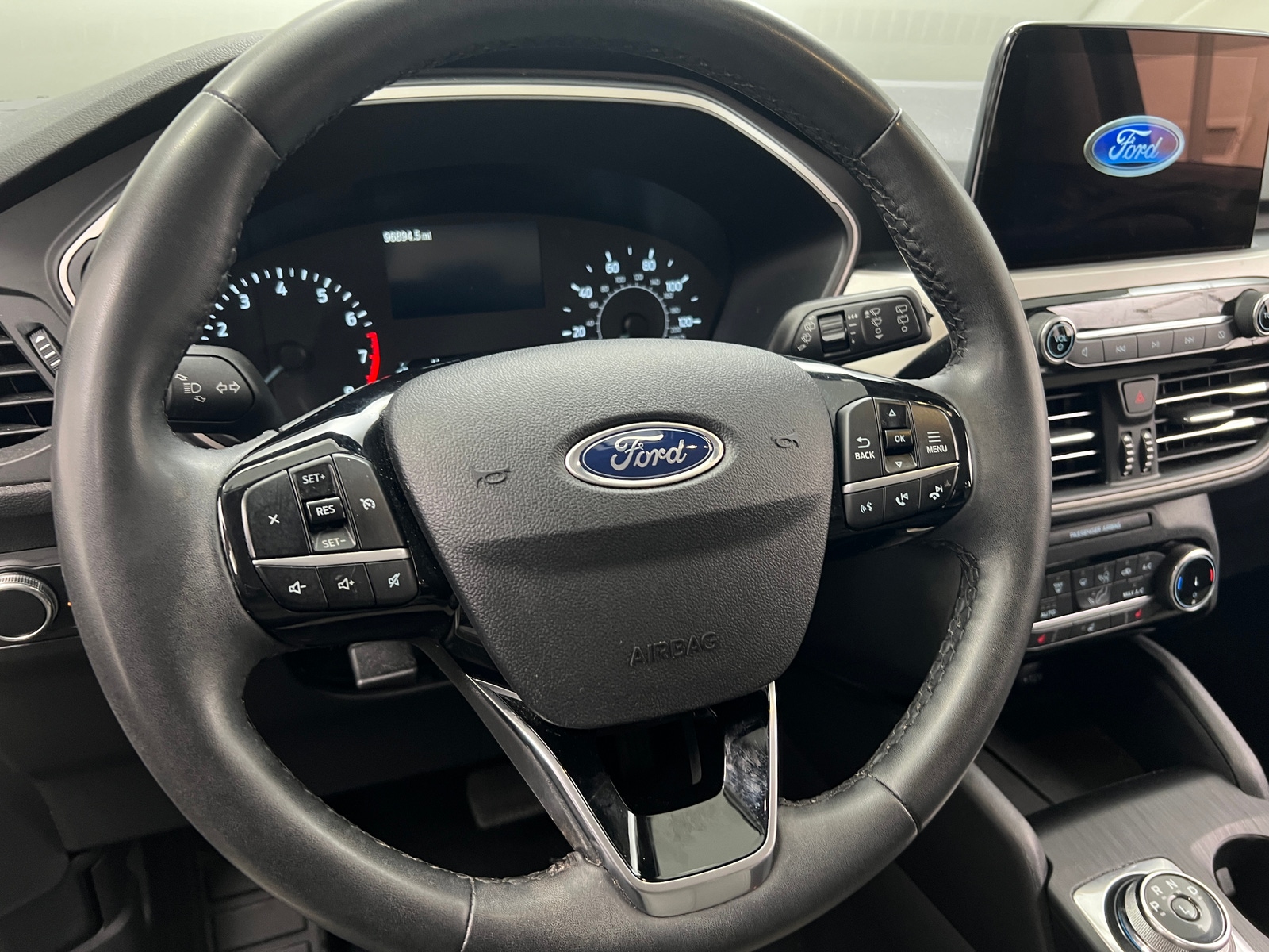 Thumbnail: 2022 Ford Escape - 5