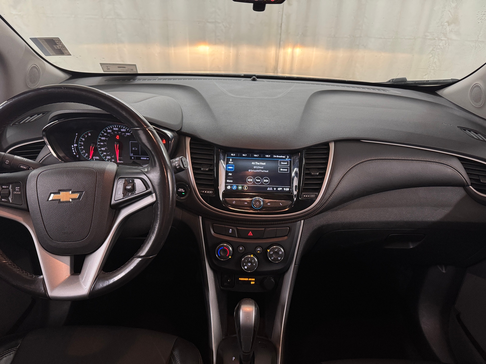 Thumbnail: 2019 Chevrolet Trax - 3