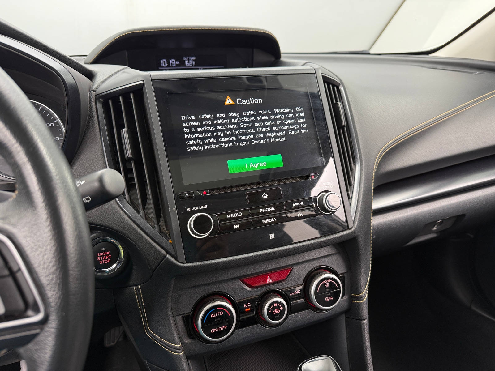 Thumbnail: 2022 Subaru Crosstrek - 3