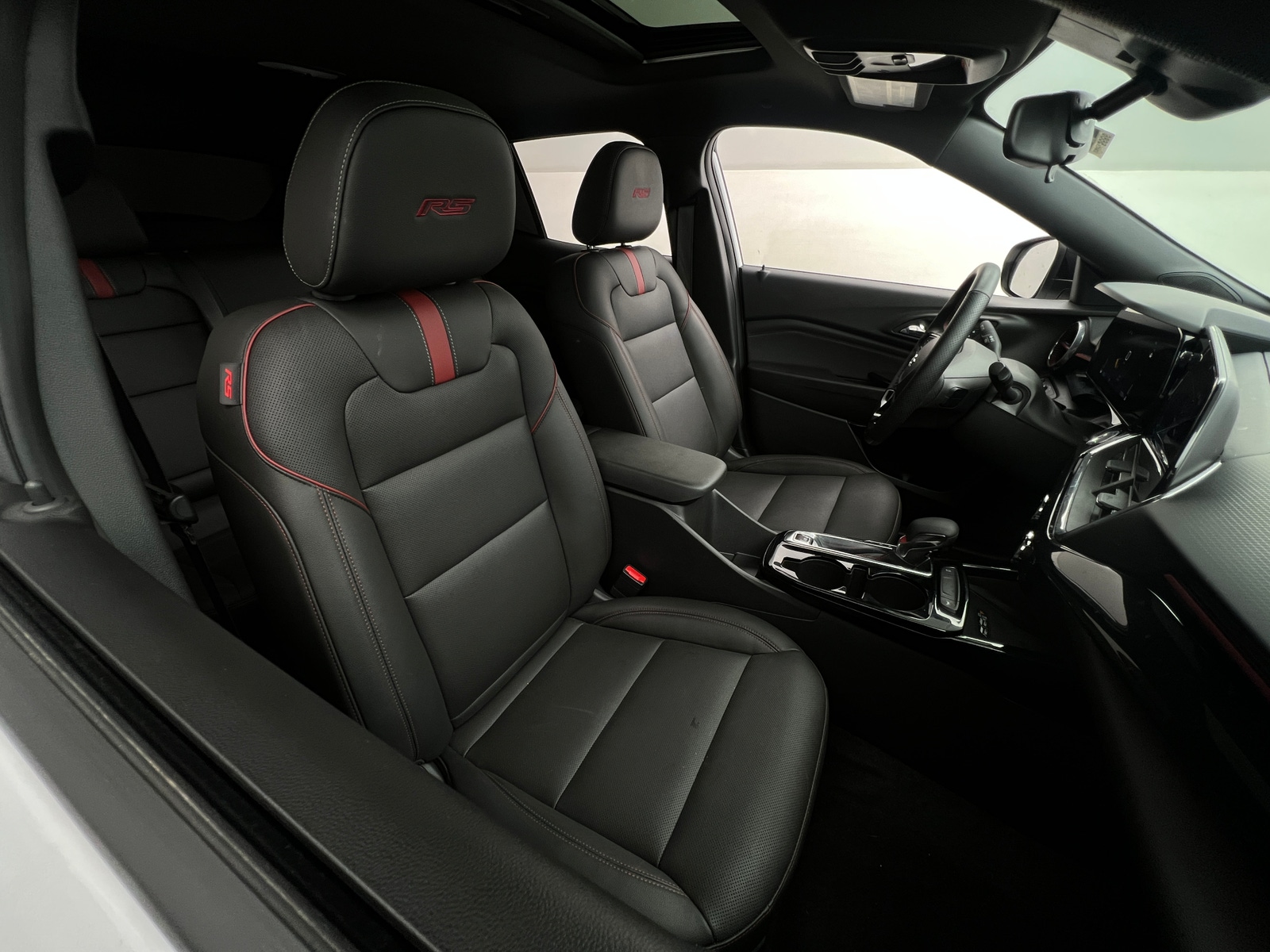 Thumbnail: 2025 Chevrolet Trax - 2