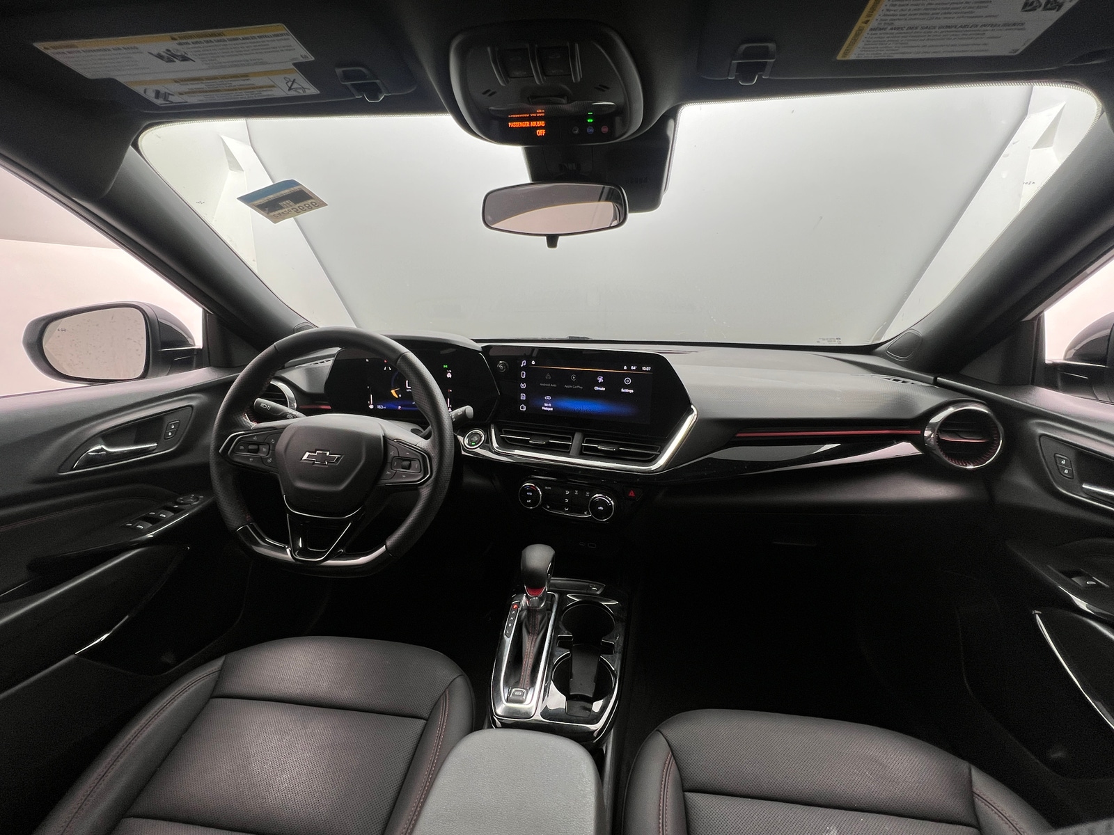 Thumbnail: 2025 Chevrolet Trax - 3