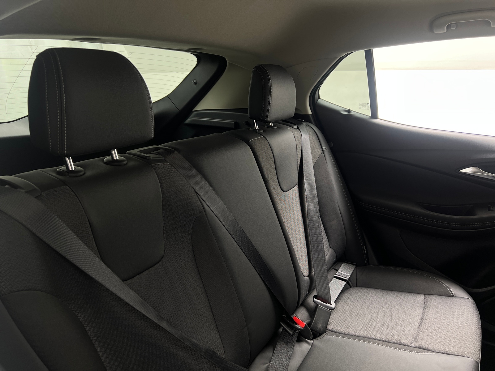 Thumbnail: 2025 Buick Encore GX - 5