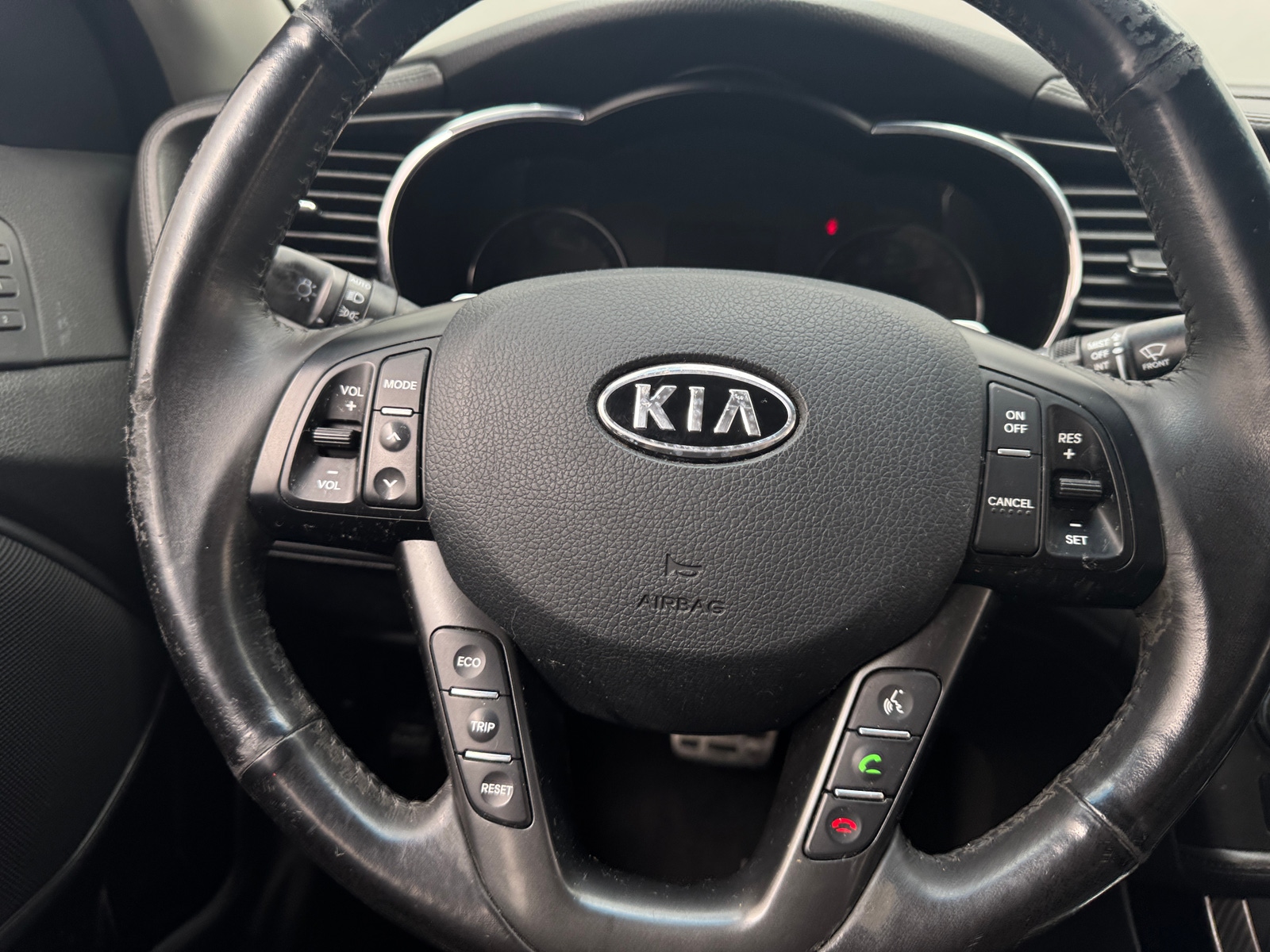 Thumbnail: 2012 Kia Optima - 4