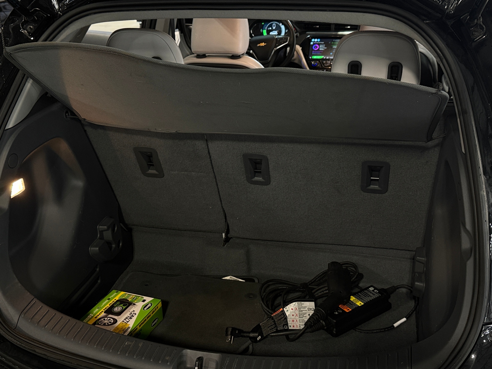 Thumbnail: 2017 Chevrolet Bolt EV - 6