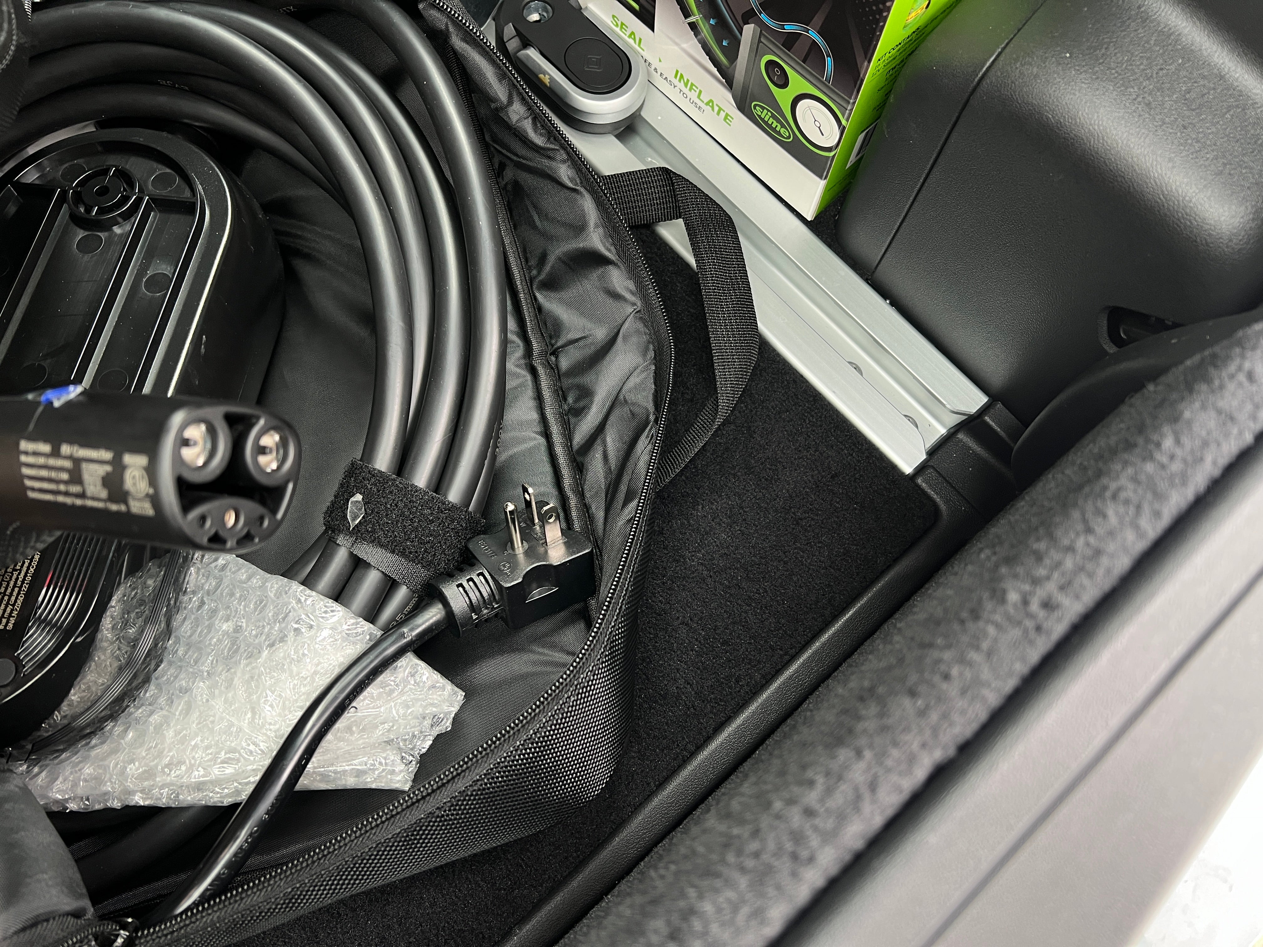 Used 2023 Rivian R1S Adventure with VIN 7PDSGABA8PN029297 for sale in Oak Creek, WI