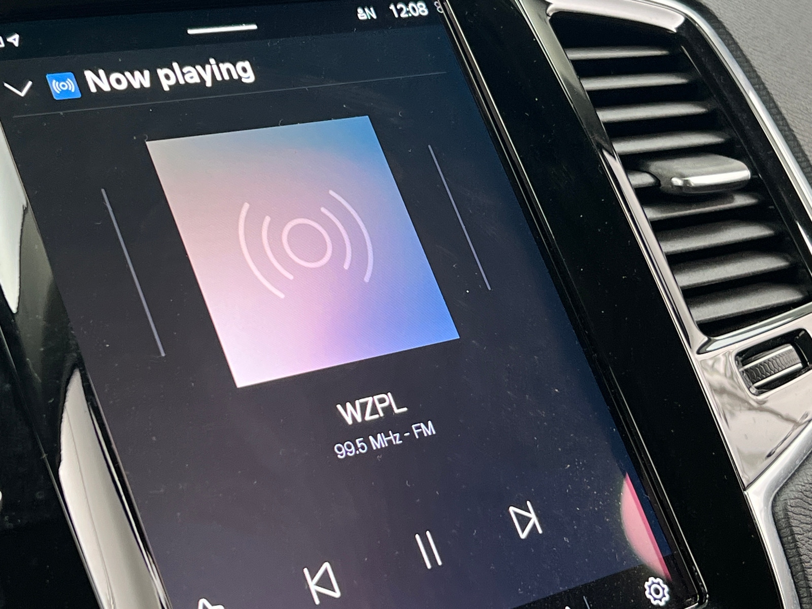 Thumbnail: 2023 Volvo XC90 - 3