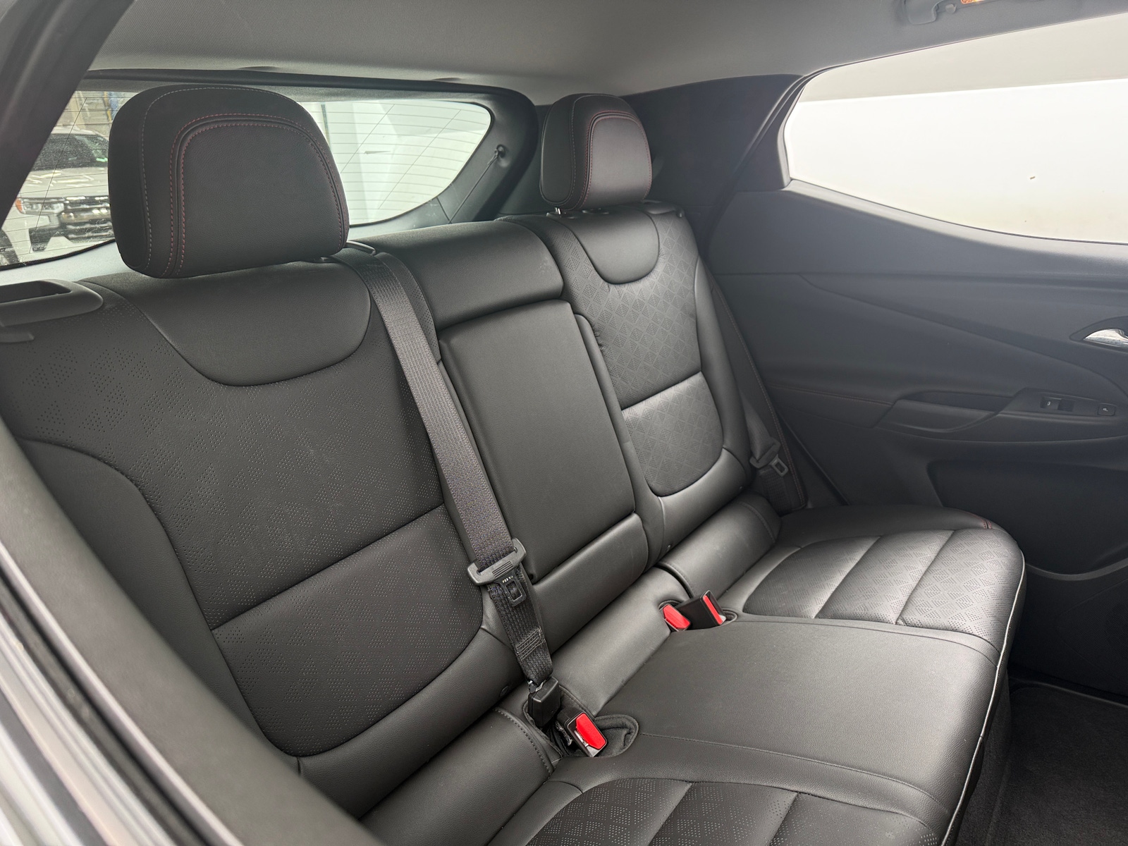 Thumbnail: 2023 Chevrolet Bolt EUV - 5