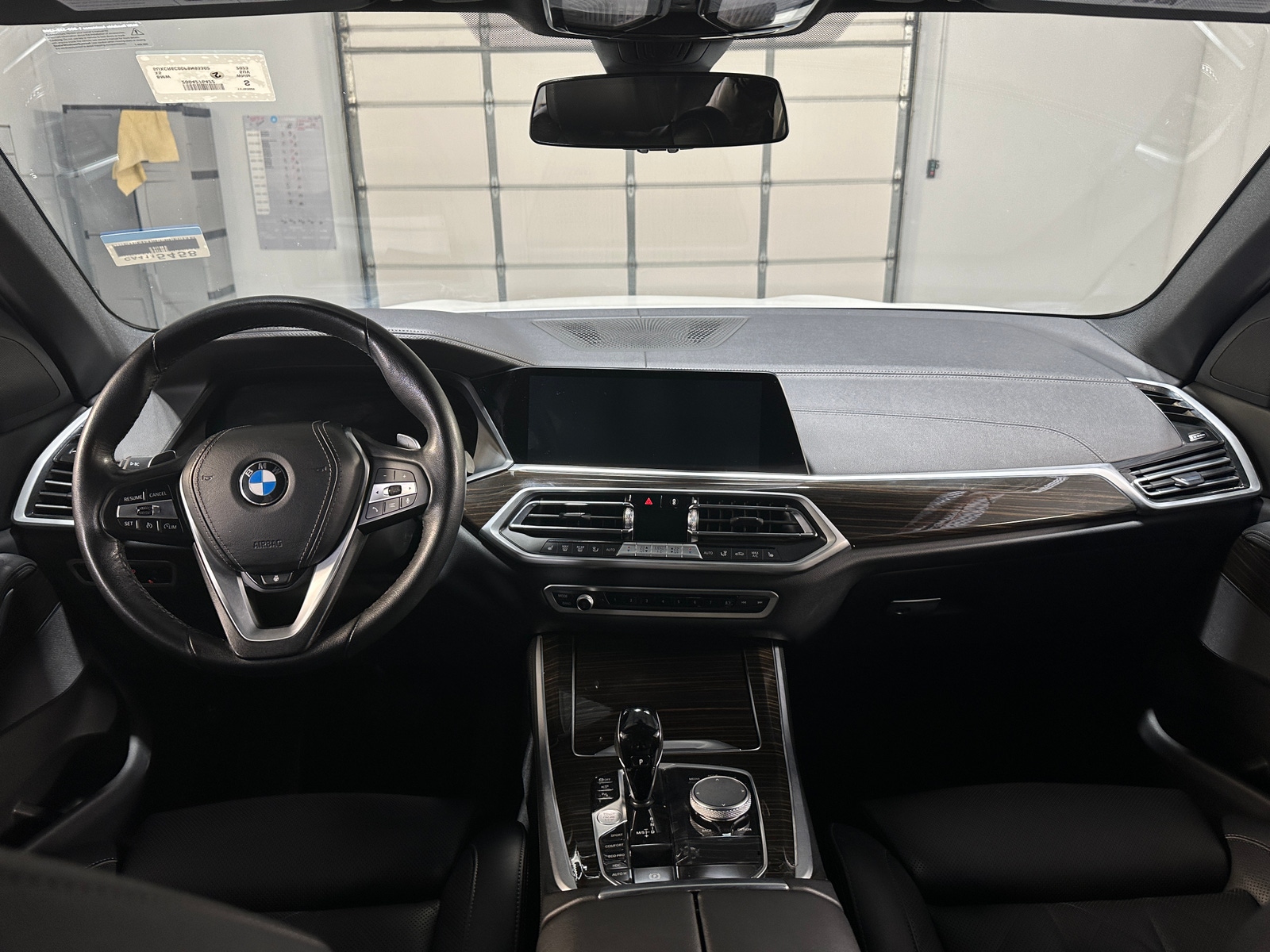 Thumbnail: 2023 BMW X5 - 2