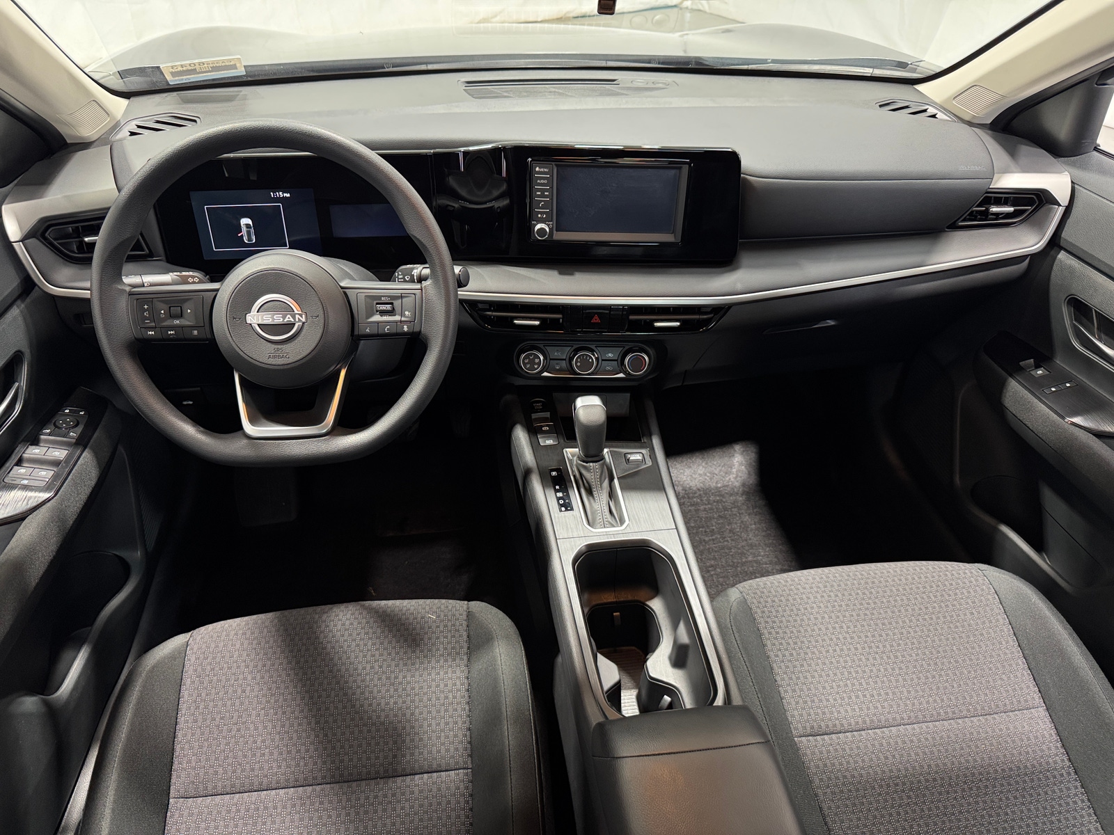 Thumbnail: 2025 Nissan Kicks - 3