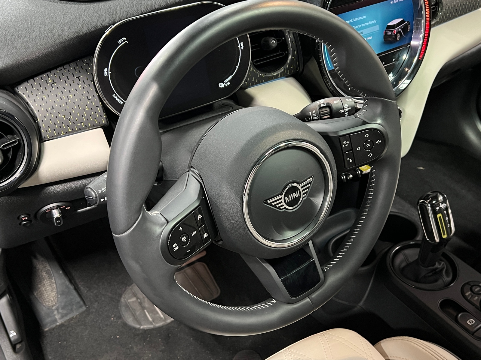 Thumbnail: 2023 MINI Cooper Hardtop - 4