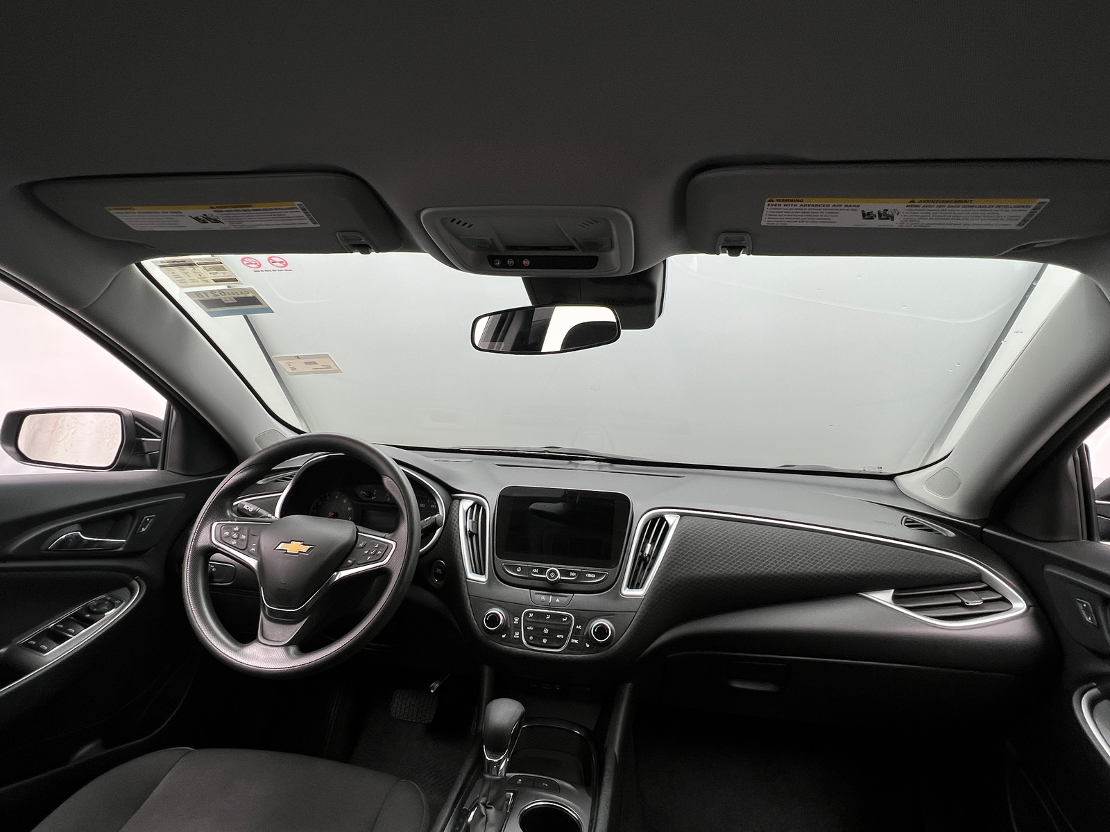 Thumbnail: 2024 Chevrolet Malibu - 3