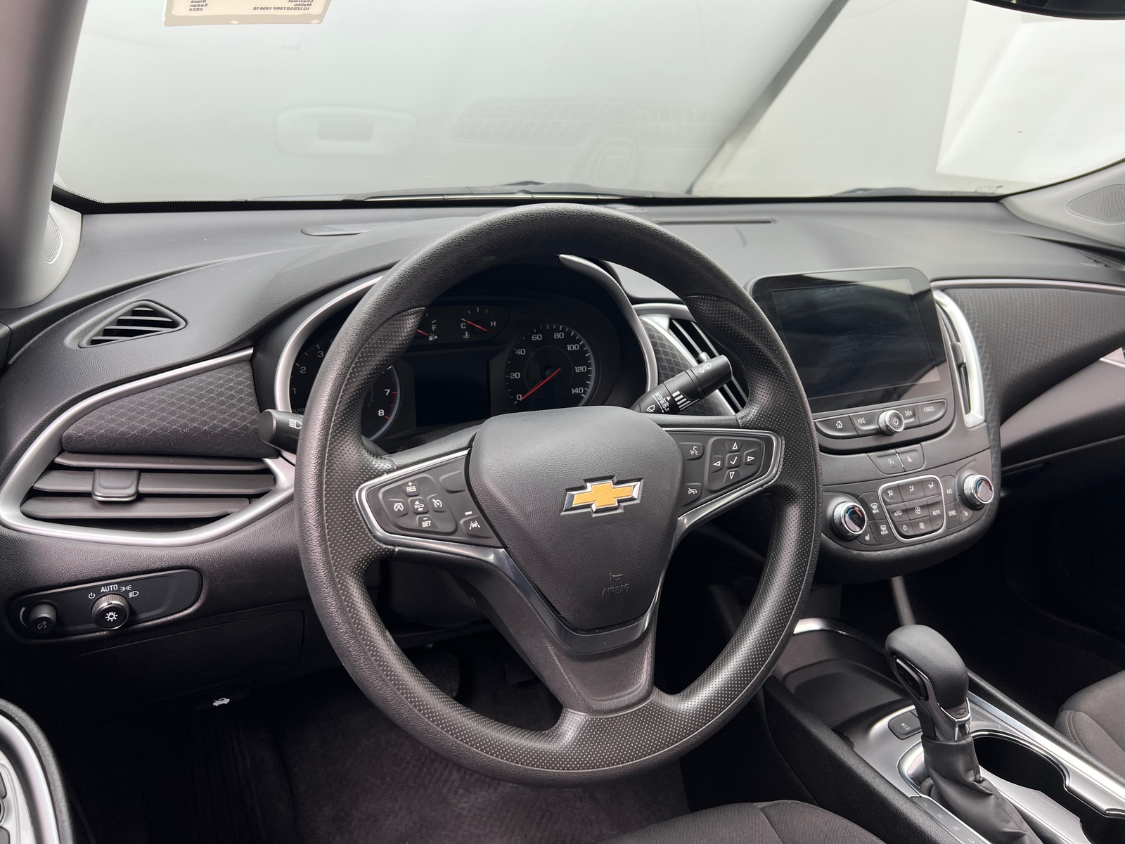 Thumbnail: 2024 Chevrolet Malibu - 5