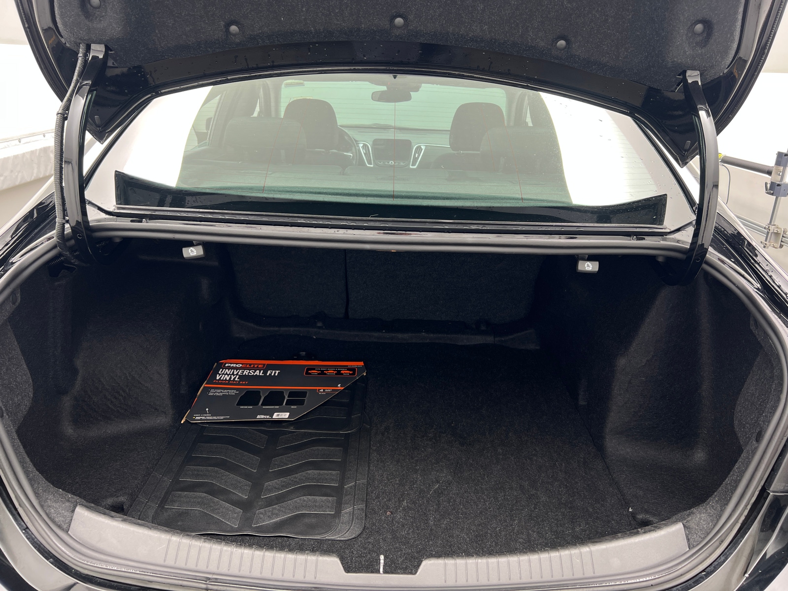 Thumbnail: 2024 Chevrolet Malibu - 7