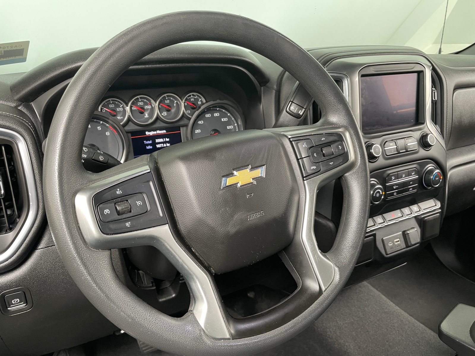 Thumbnail: 2020 Chevrolet Silverado 1500 - 5