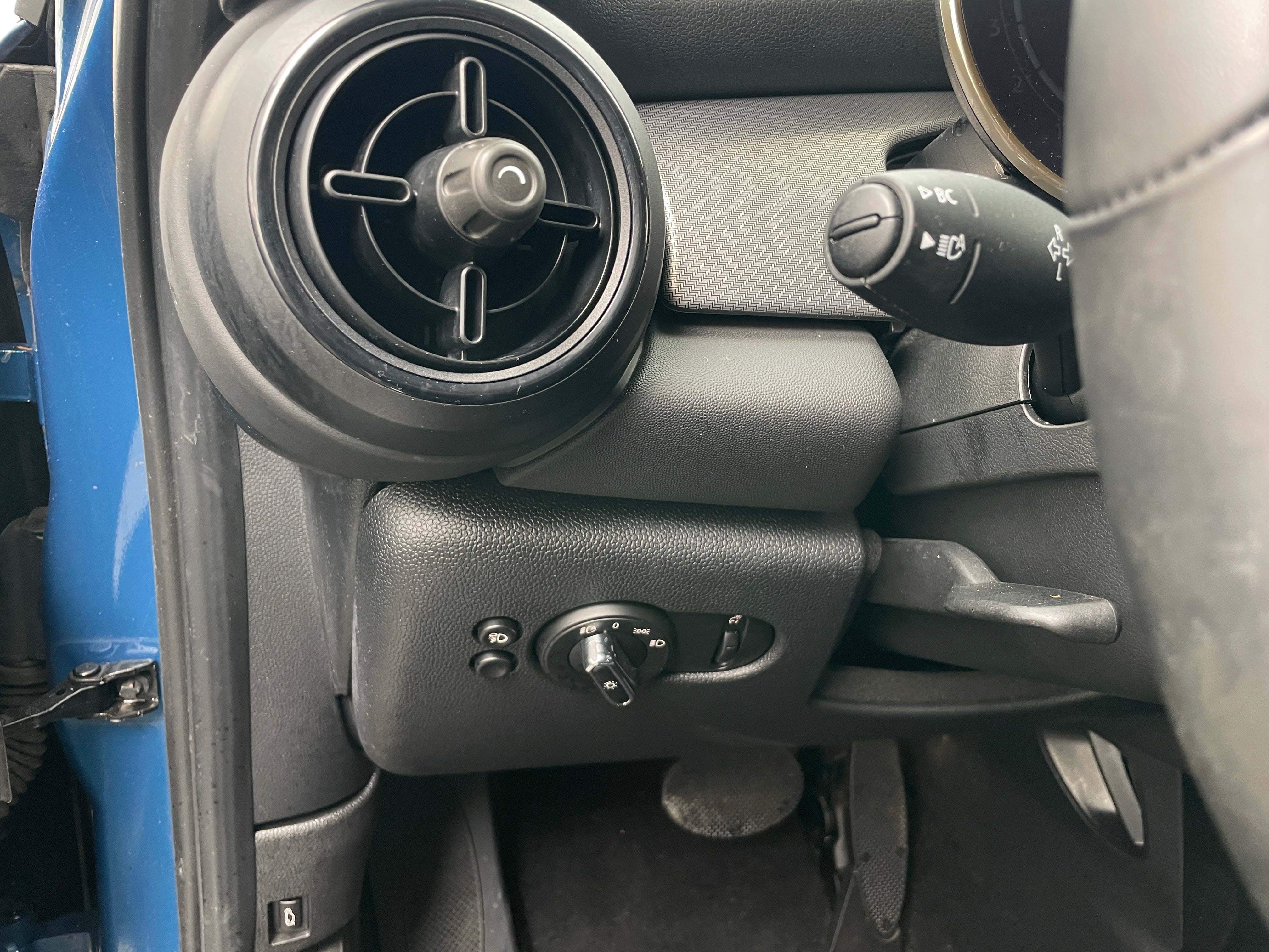 2023 MINI Hardtop 4 Door