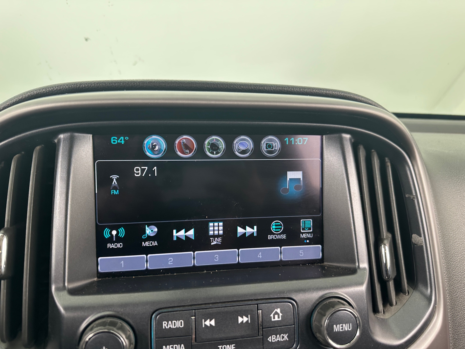 Thumbnail: 2018 GMC Canyon - 4