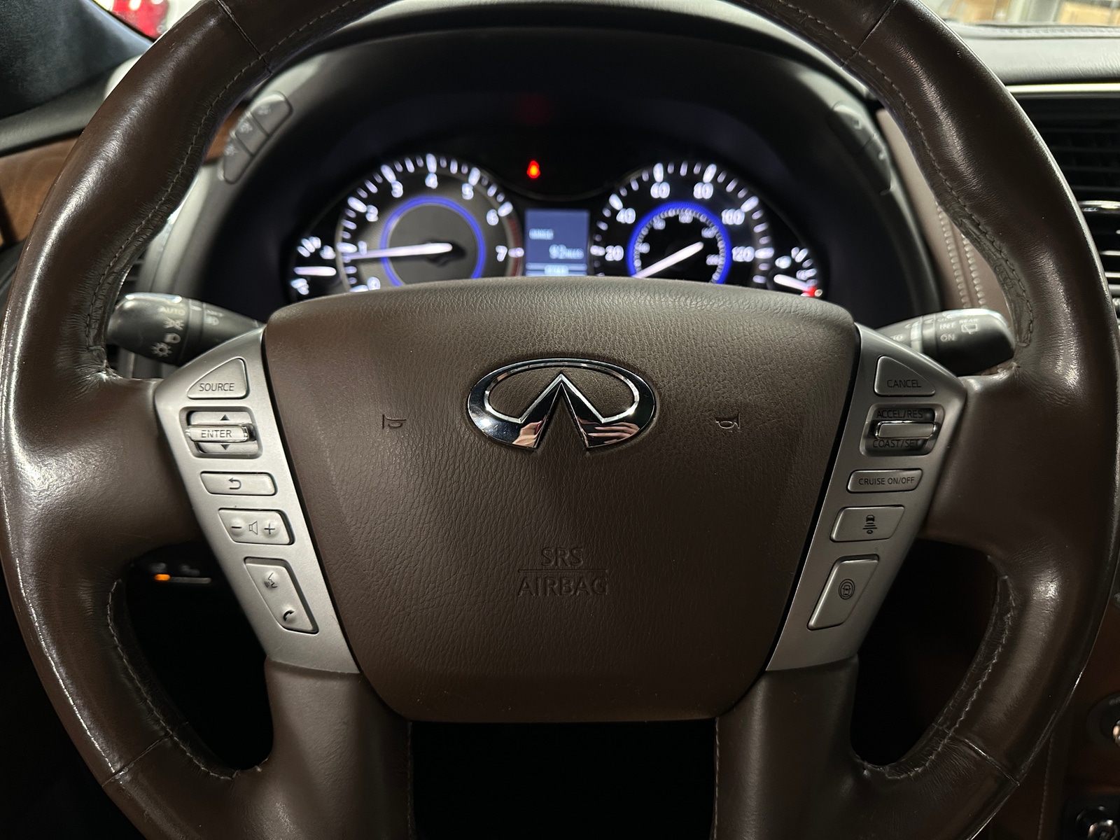 Thumbnail: 2016 INFINITI QX80 - 4