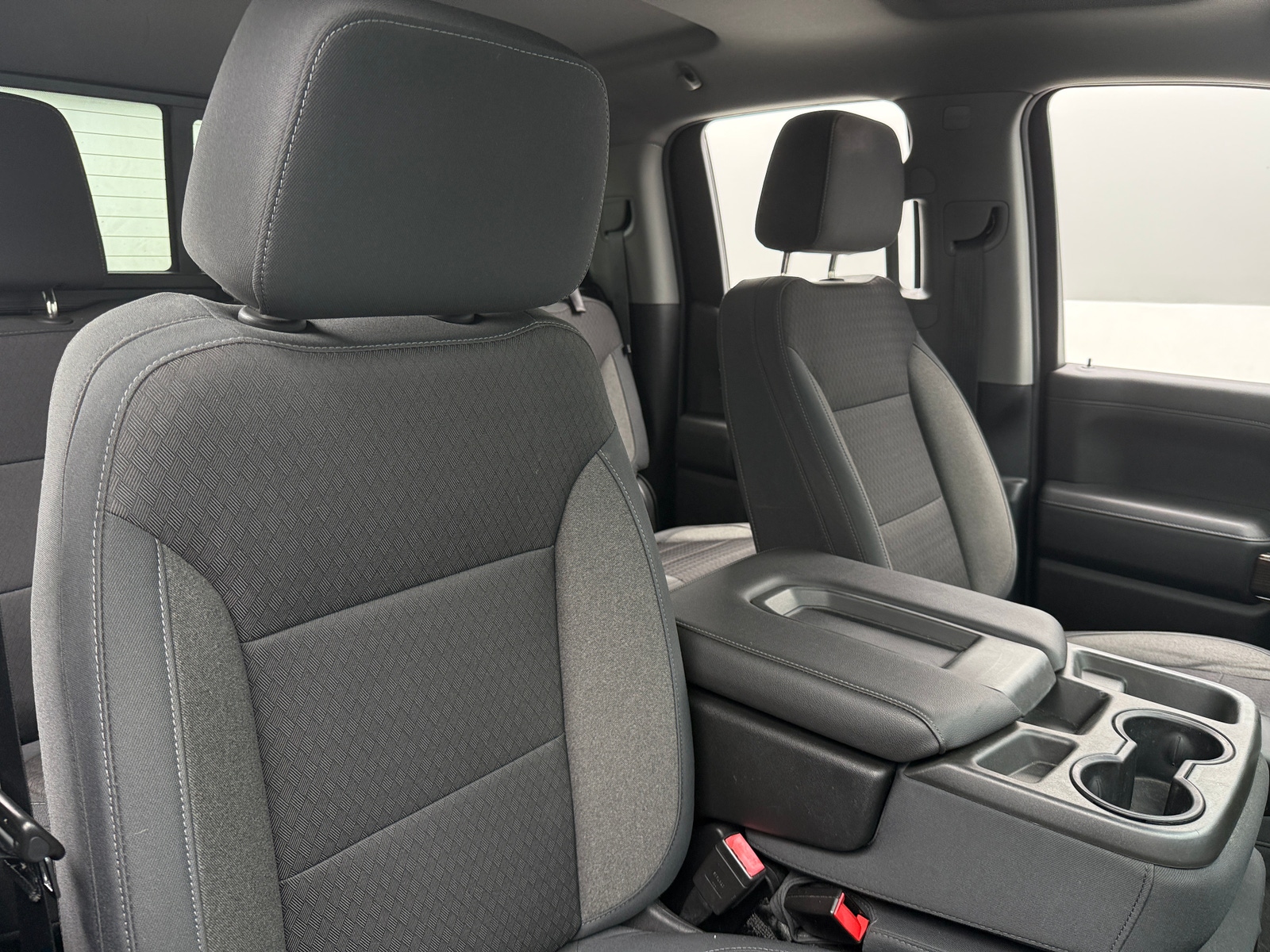 Thumbnail: 2019 Chevrolet Silverado 1500 - 2