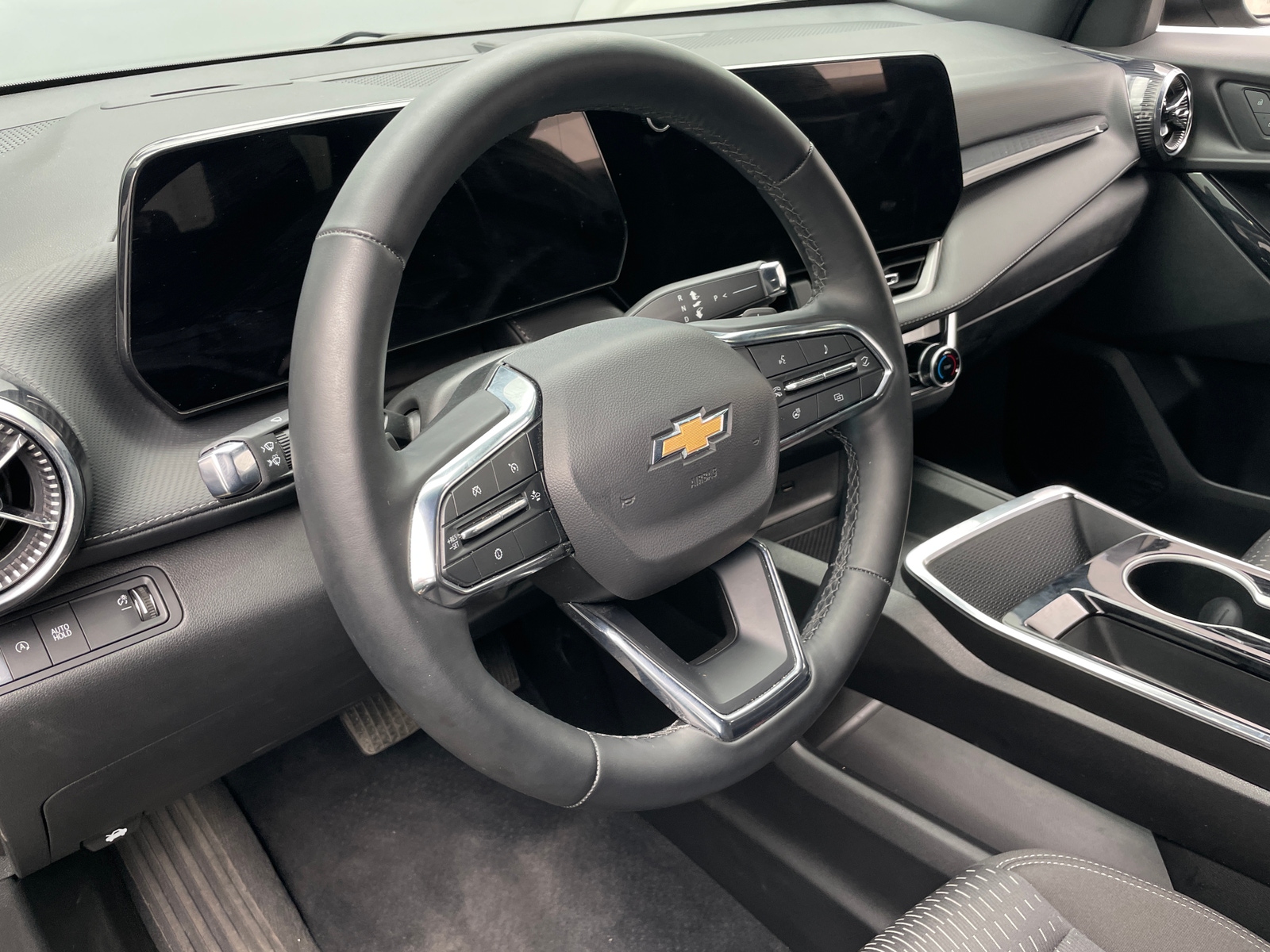 Thumbnail: 2025 Chevrolet Equinox - 5