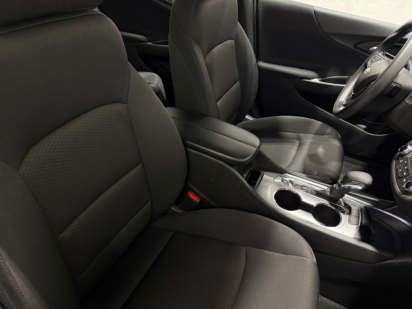 Thumbnail: 2024 Chevrolet Malibu - 2