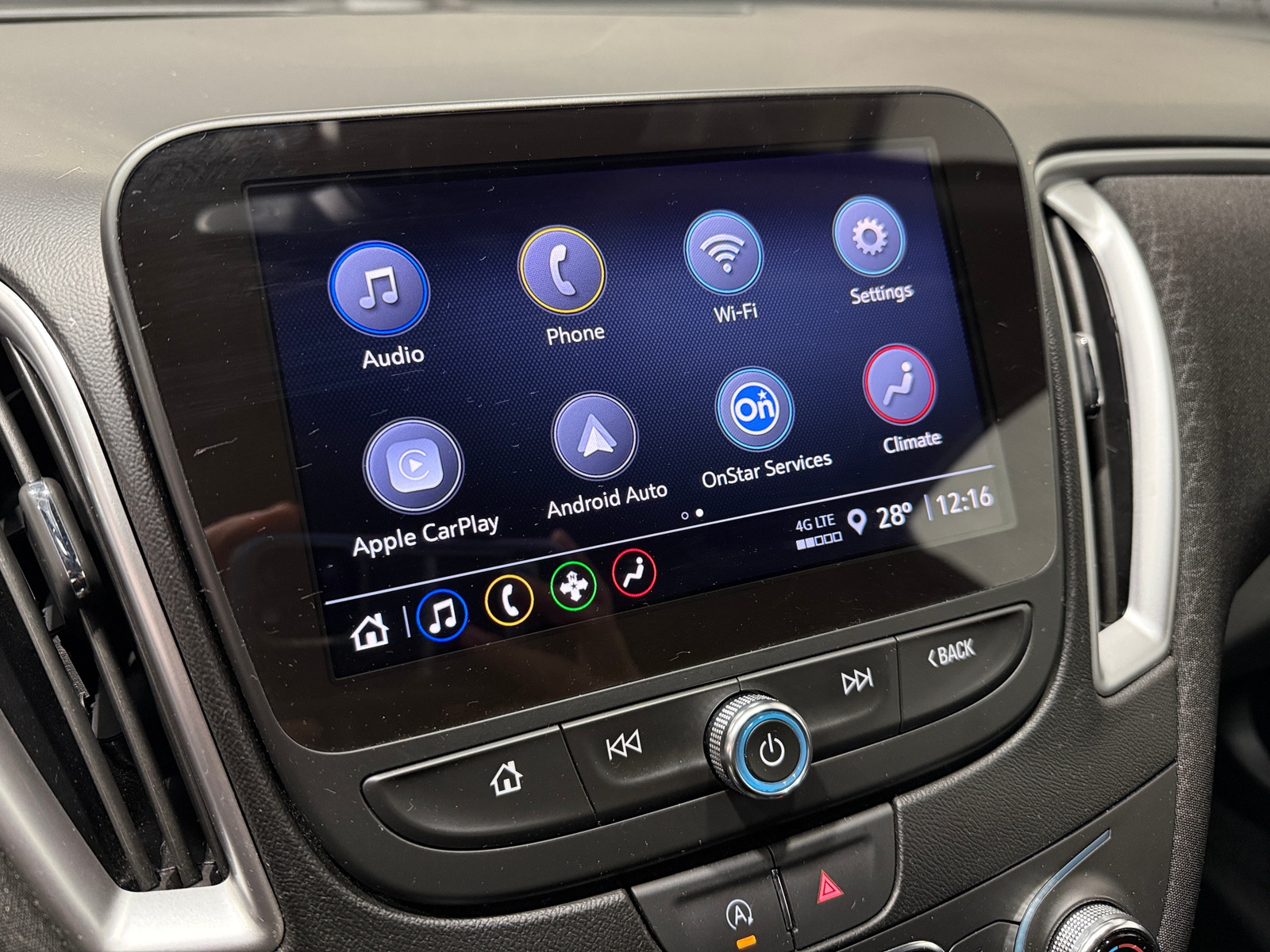 Thumbnail: 2024 Chevrolet Malibu - 4