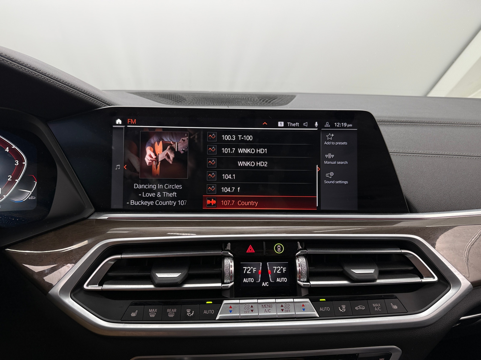 Thumbnail: 2023 BMW X5 - 3