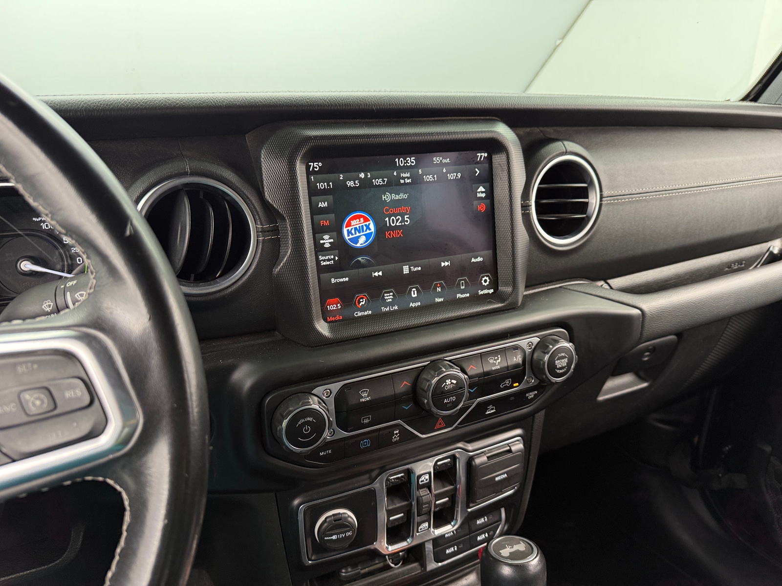 Thumbnail: 2021 Jeep Wrangler - 3