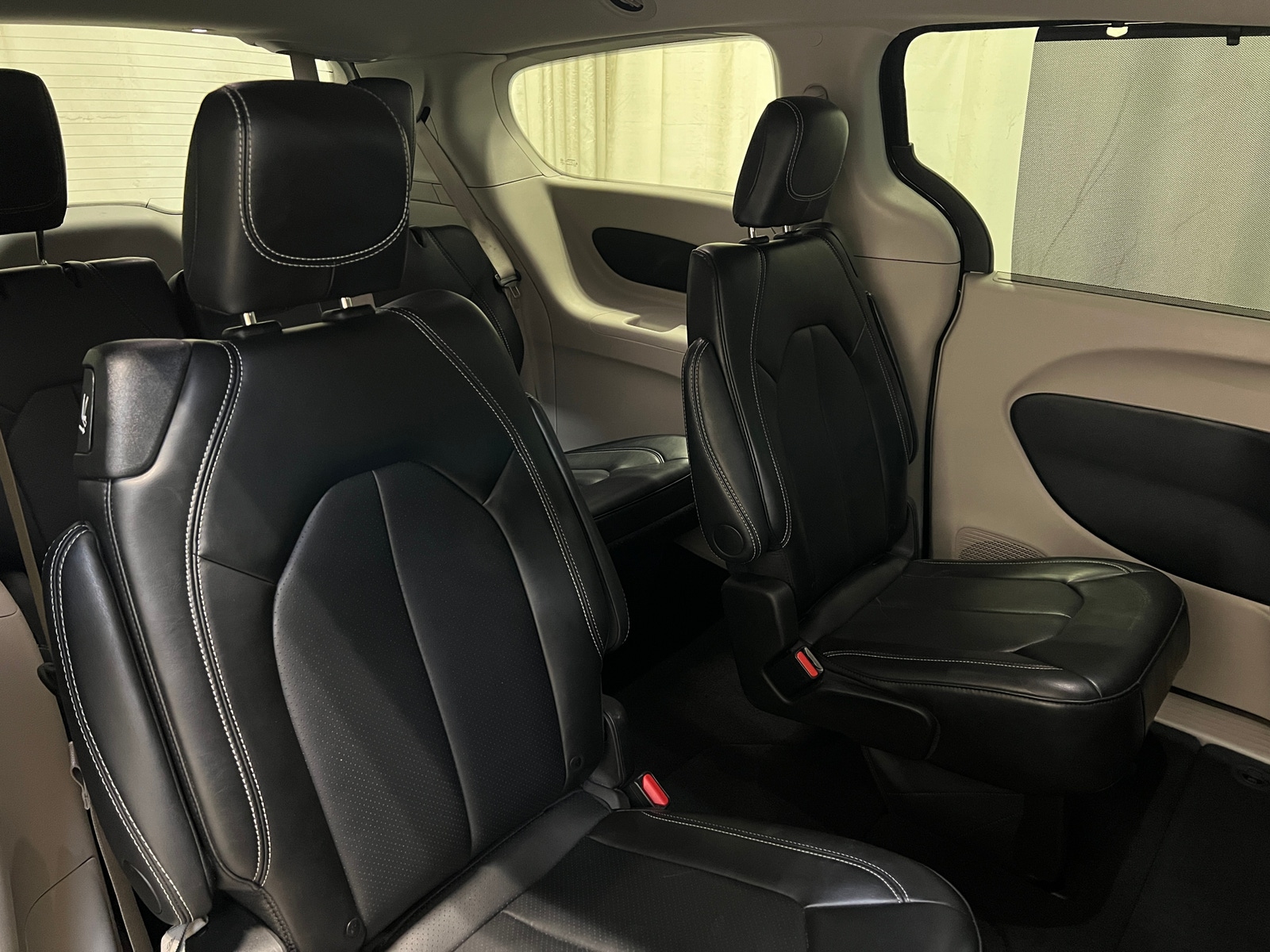 Thumbnail: 2024 Chrysler Pacifica - 5