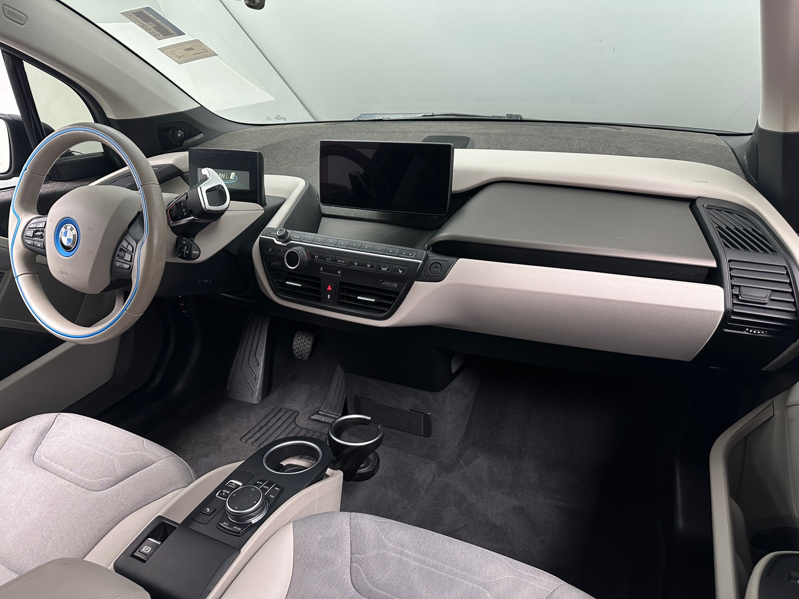 Thumbnail: 2018 BMW i3 - 3