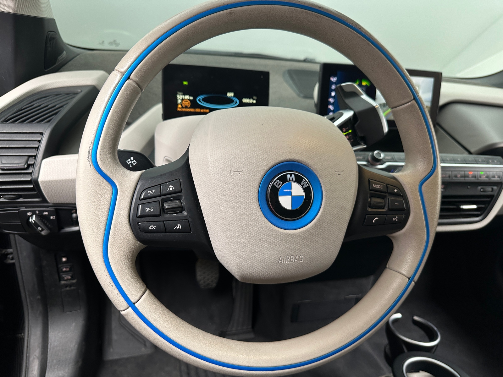 Thumbnail: 2018 BMW i3 - 5