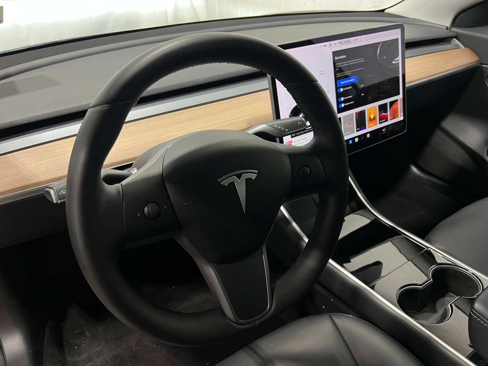 Thumbnail: 2020 Tesla Model 3 - 4