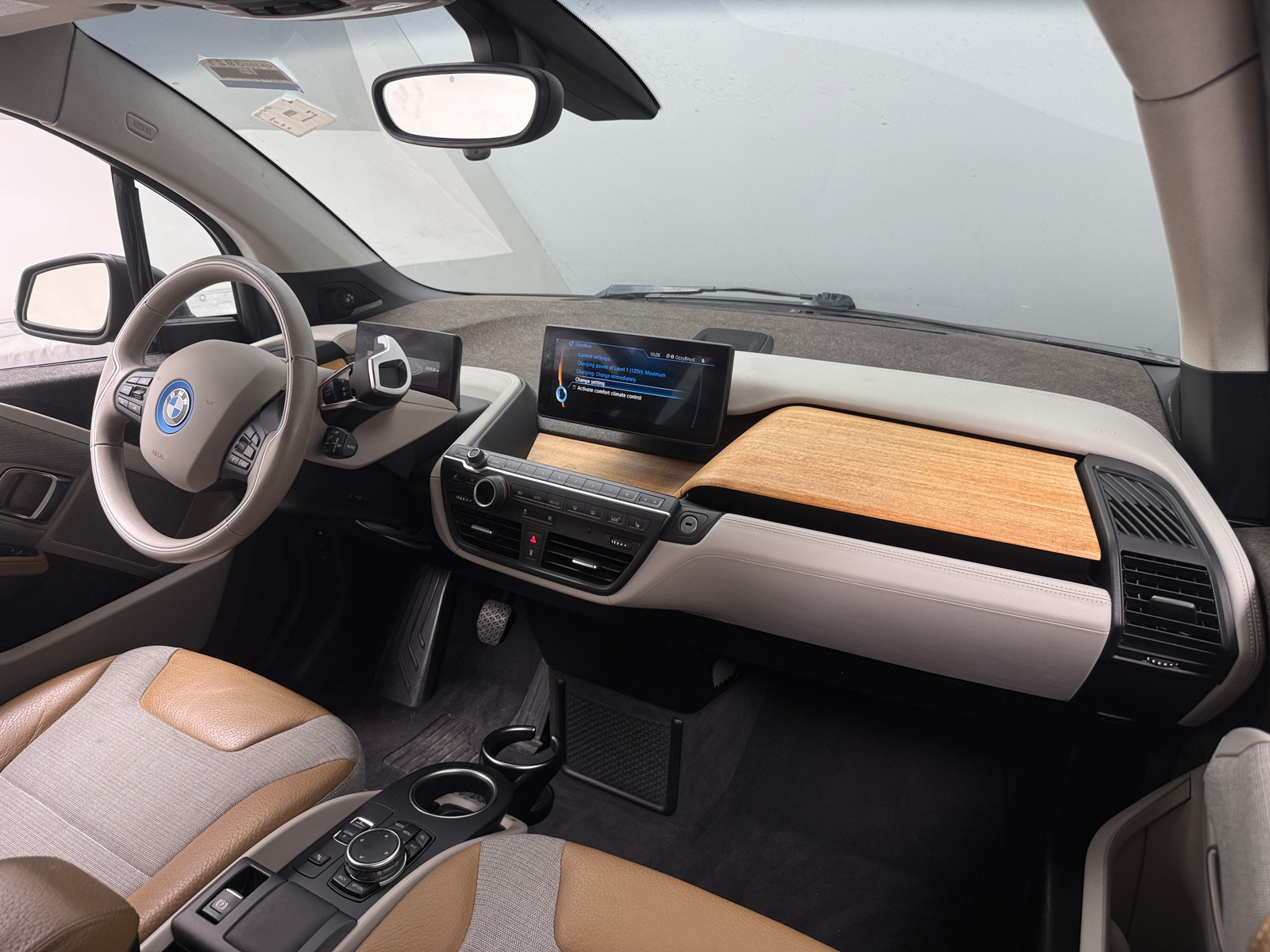 Thumbnail: 2015 BMW i3 - 3