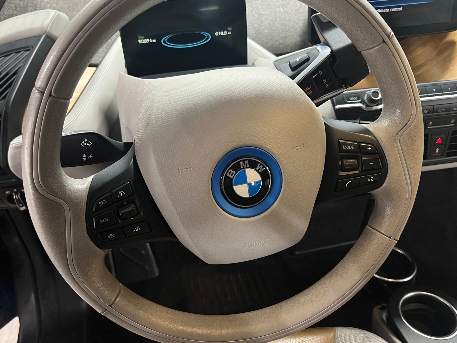 Thumbnail: 2015 BMW i3 - 5