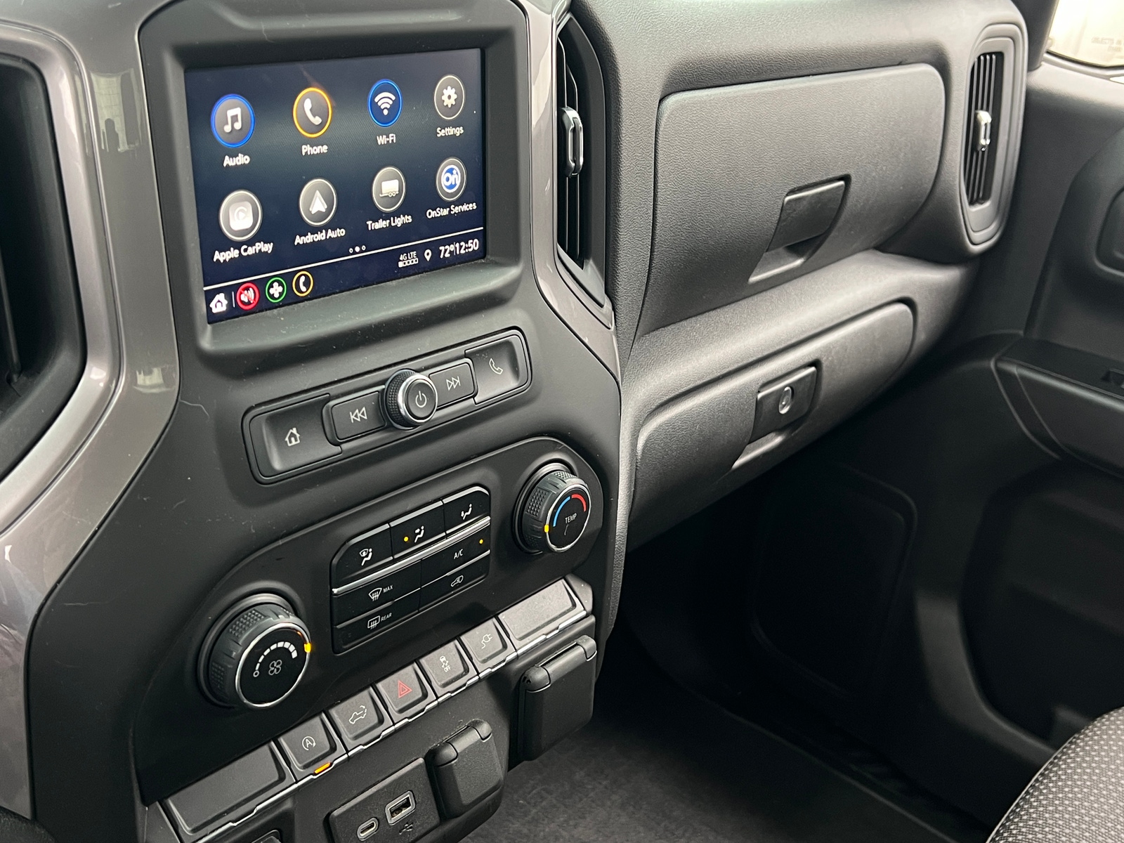 Thumbnail: 2021 Chevrolet Silverado 1500 - 4