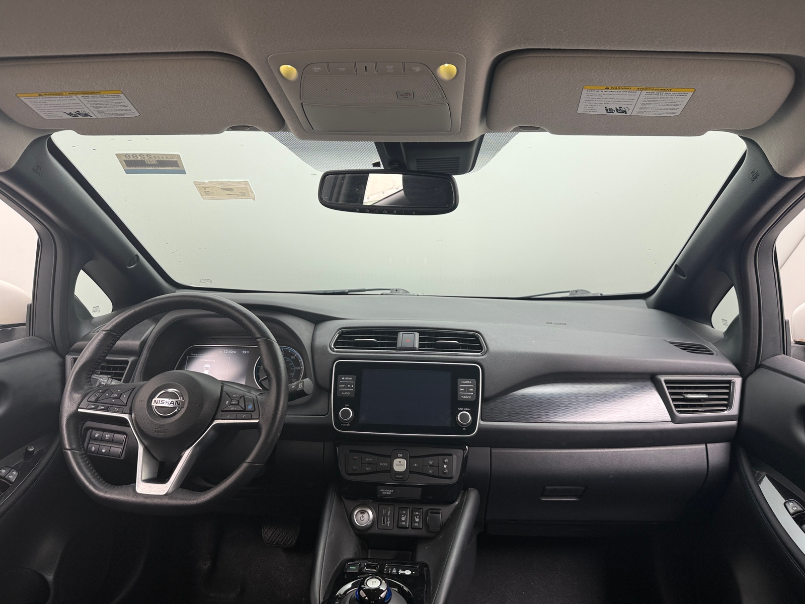 Thumbnail: 2022 Nissan Leaf - 3