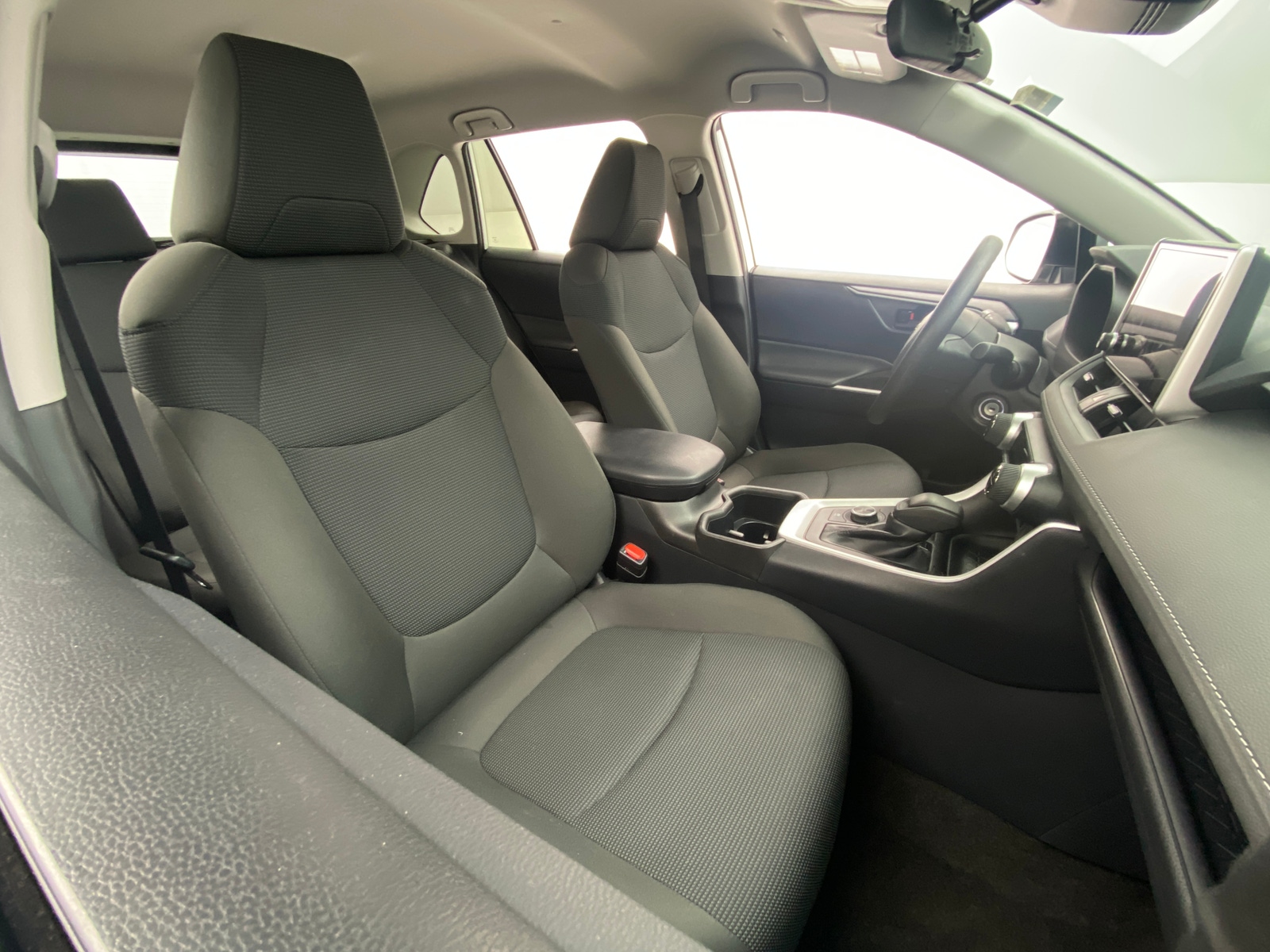 Thumbnail: 2025 Toyota RAV4 - 2