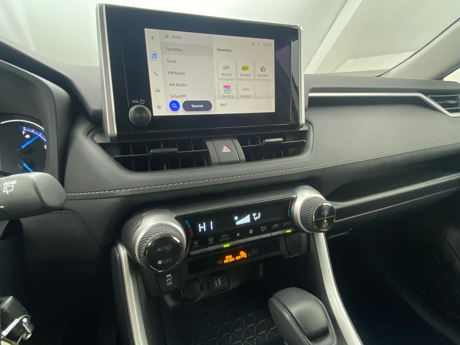 Thumbnail: 2025 Toyota RAV4 - 4