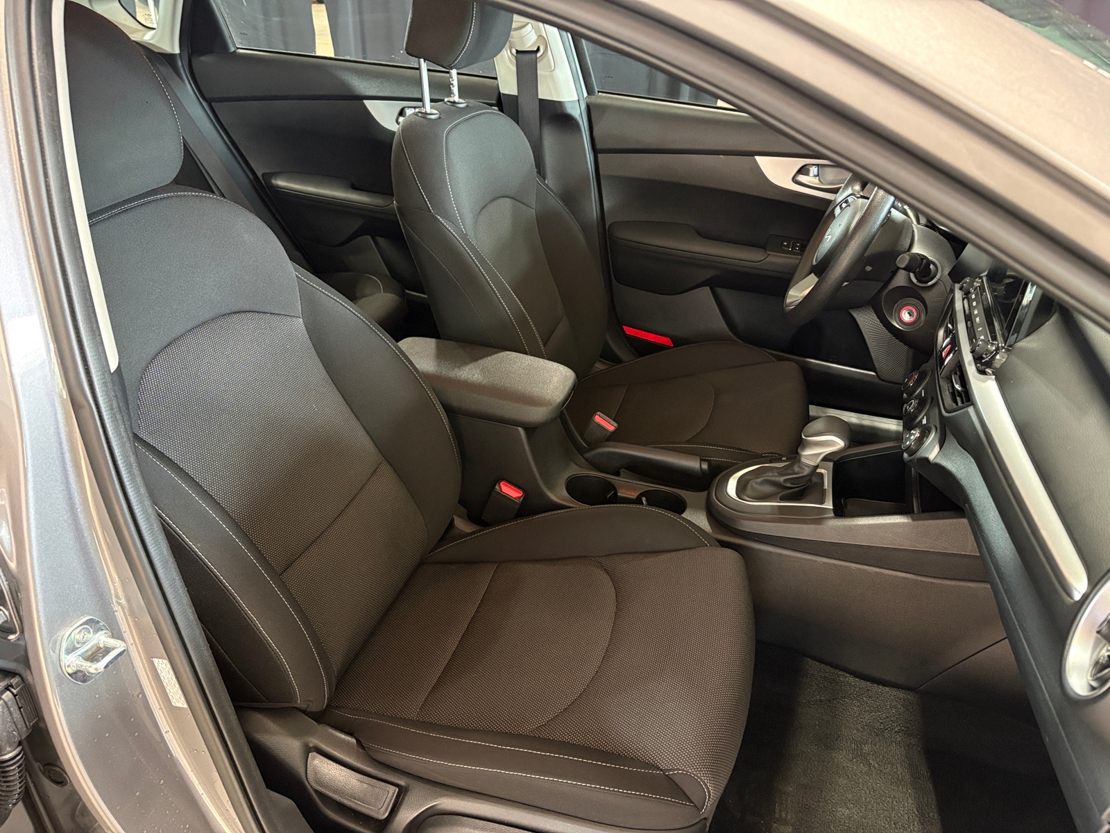 Thumbnail: 2024 Kia Forte - 2