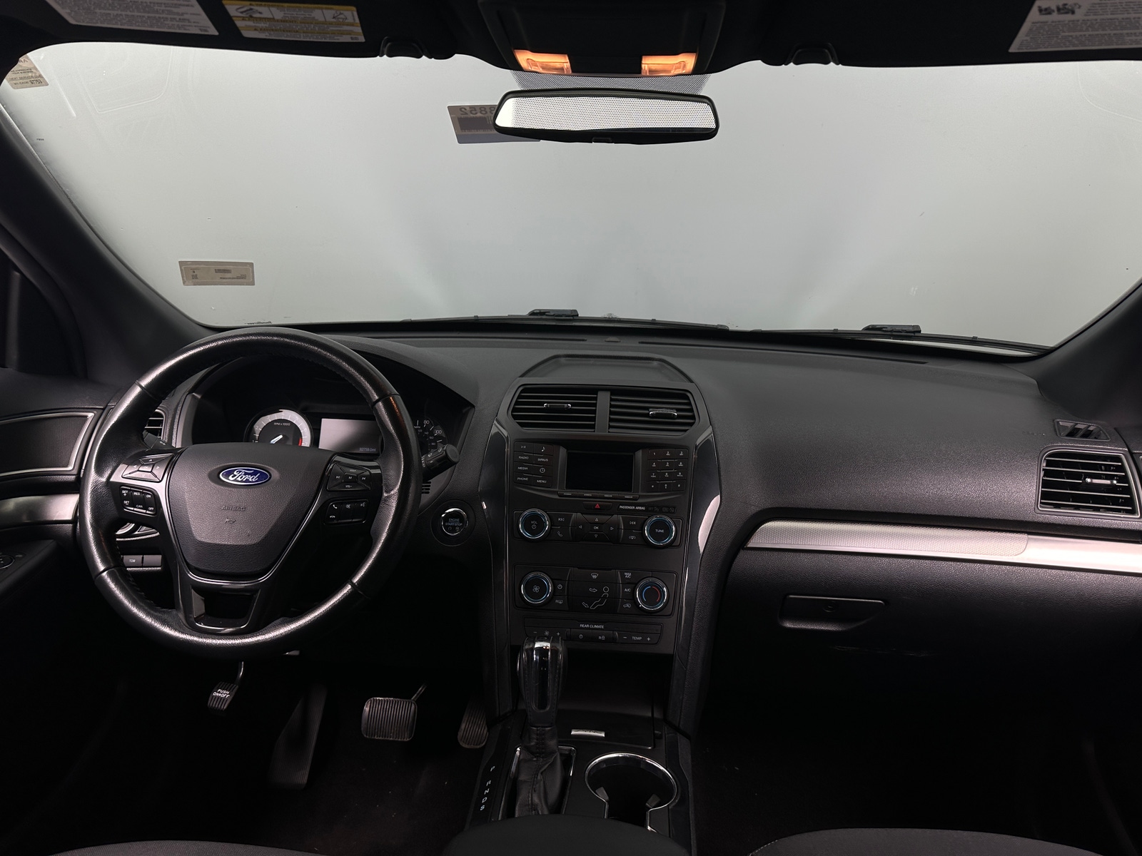 Thumbnail: 2018 Ford Explorer - 3