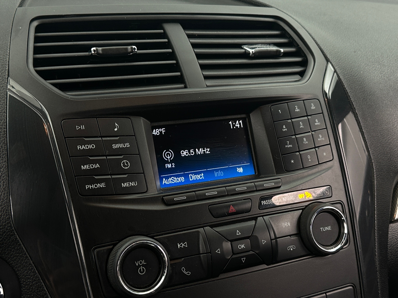 Thumbnail: 2018 Ford Explorer - 4