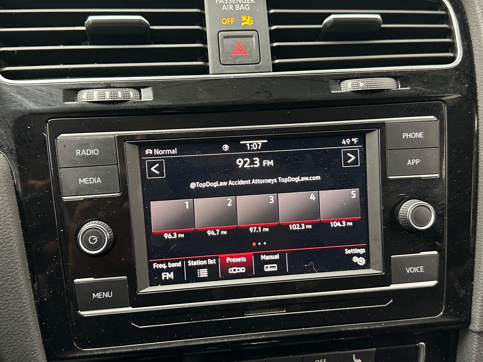 Thumbnail: 2021 Volkswagen Golf - 4